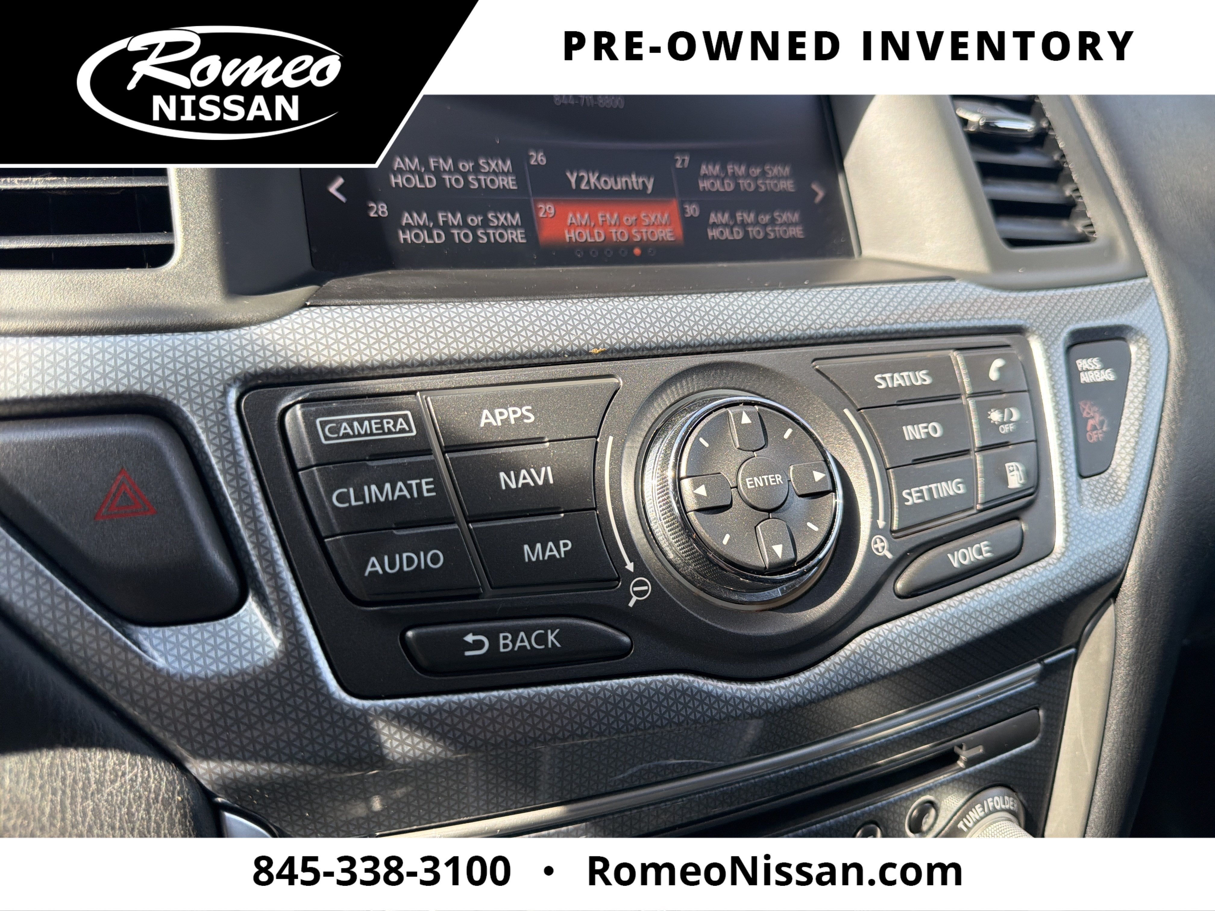 2018 Nissan Pathfinder SL