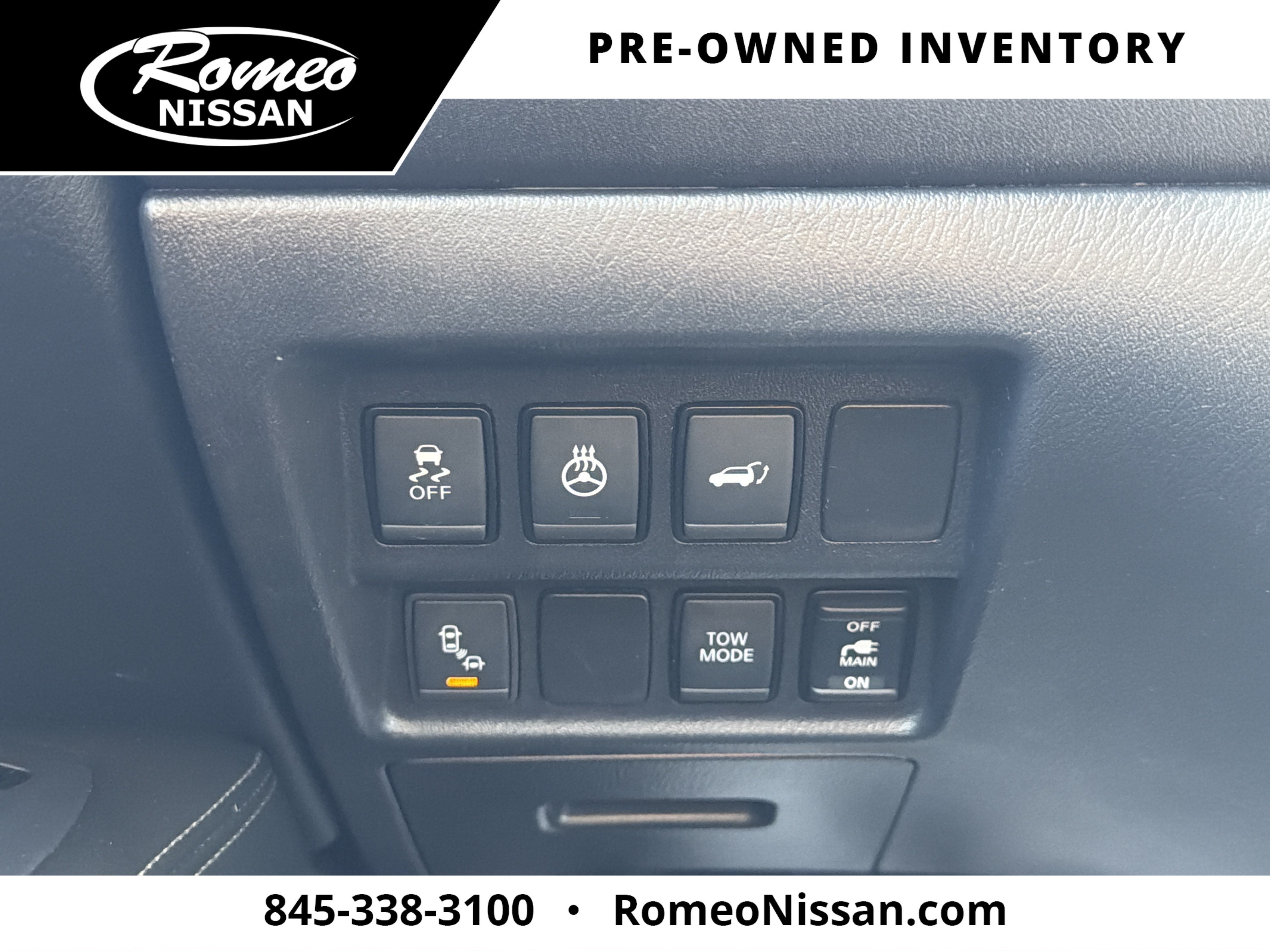 2018 Nissan Pathfinder SL