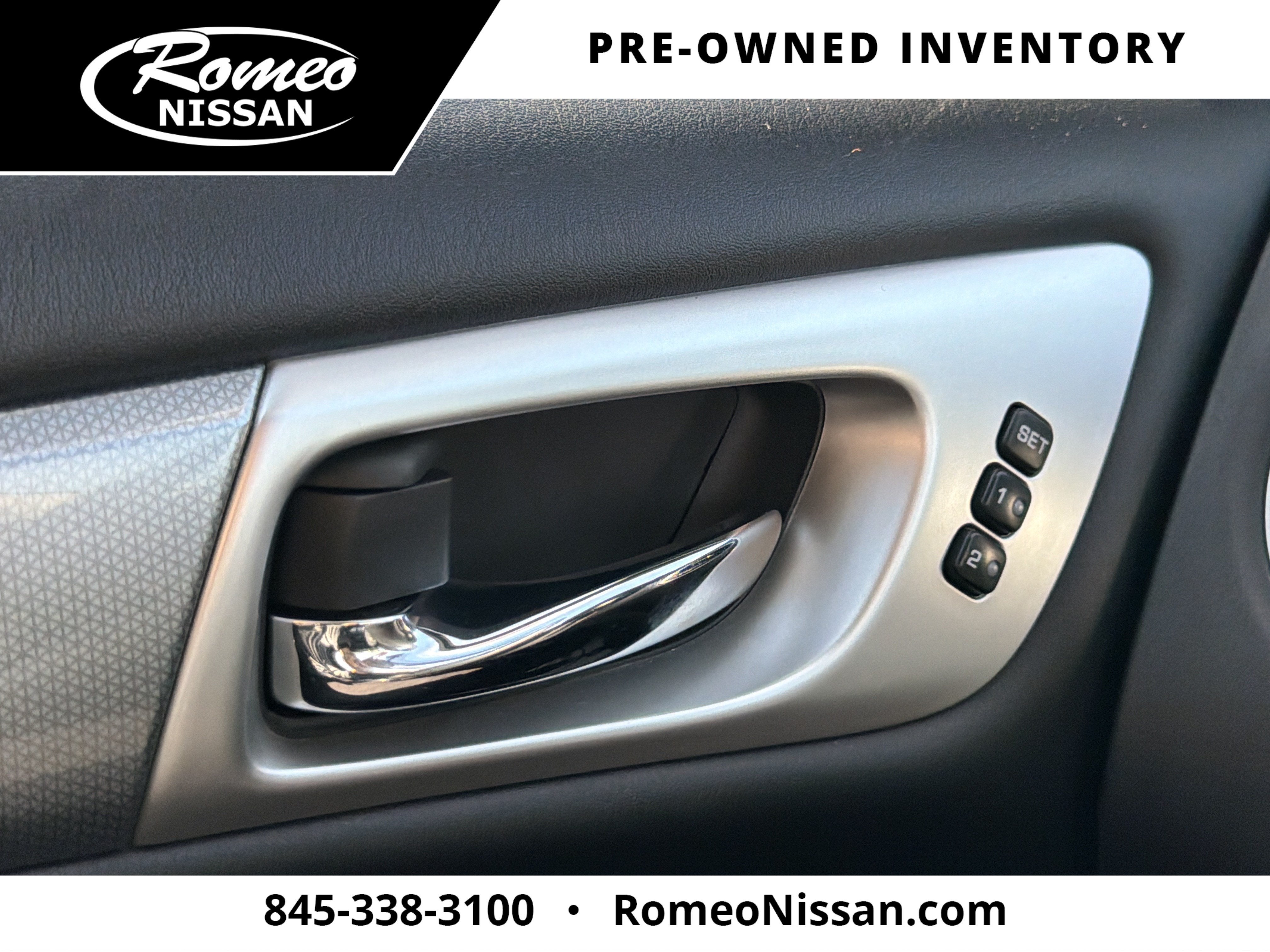 2018 Nissan Pathfinder SL