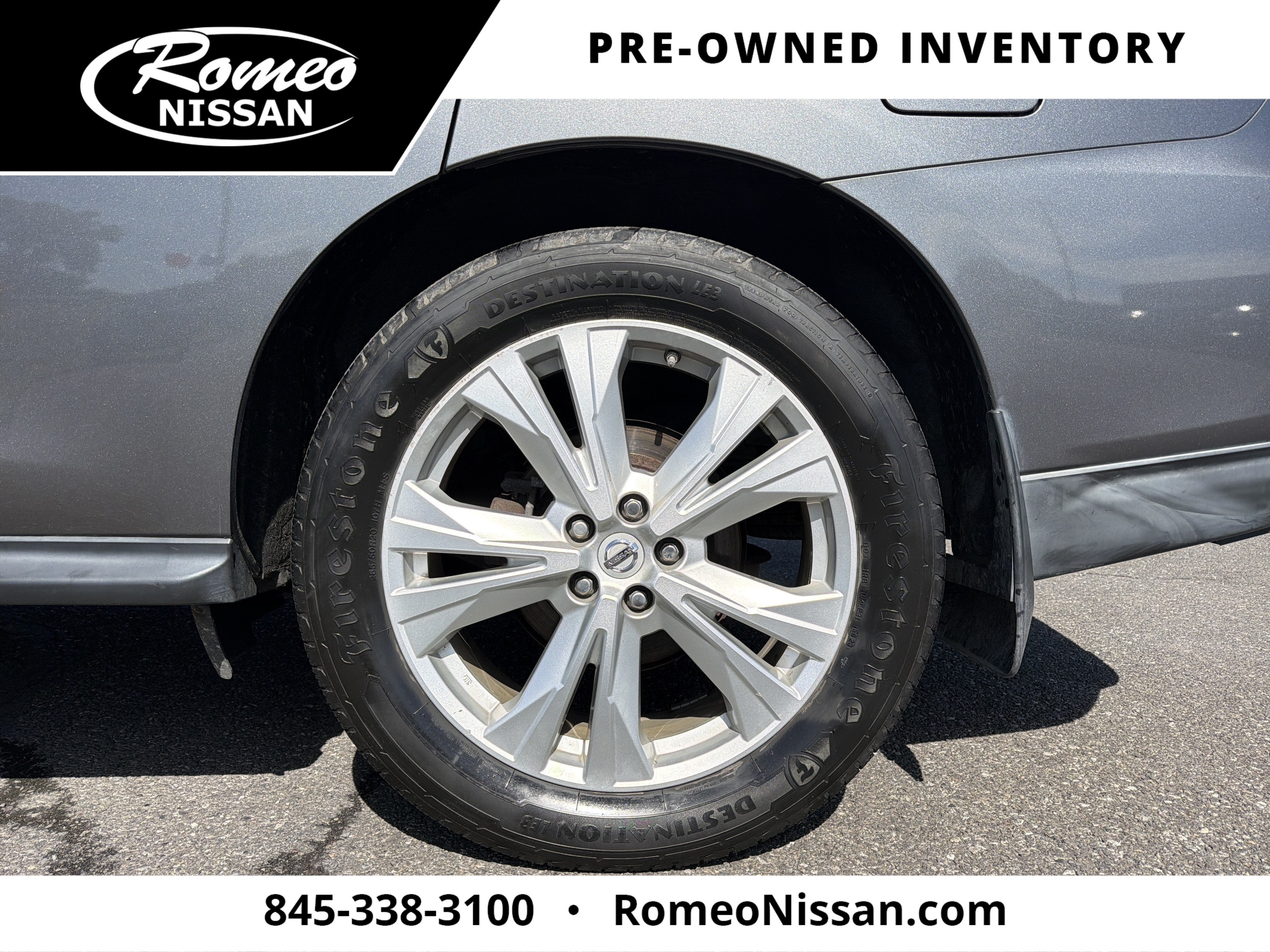 2018 Nissan Pathfinder SL