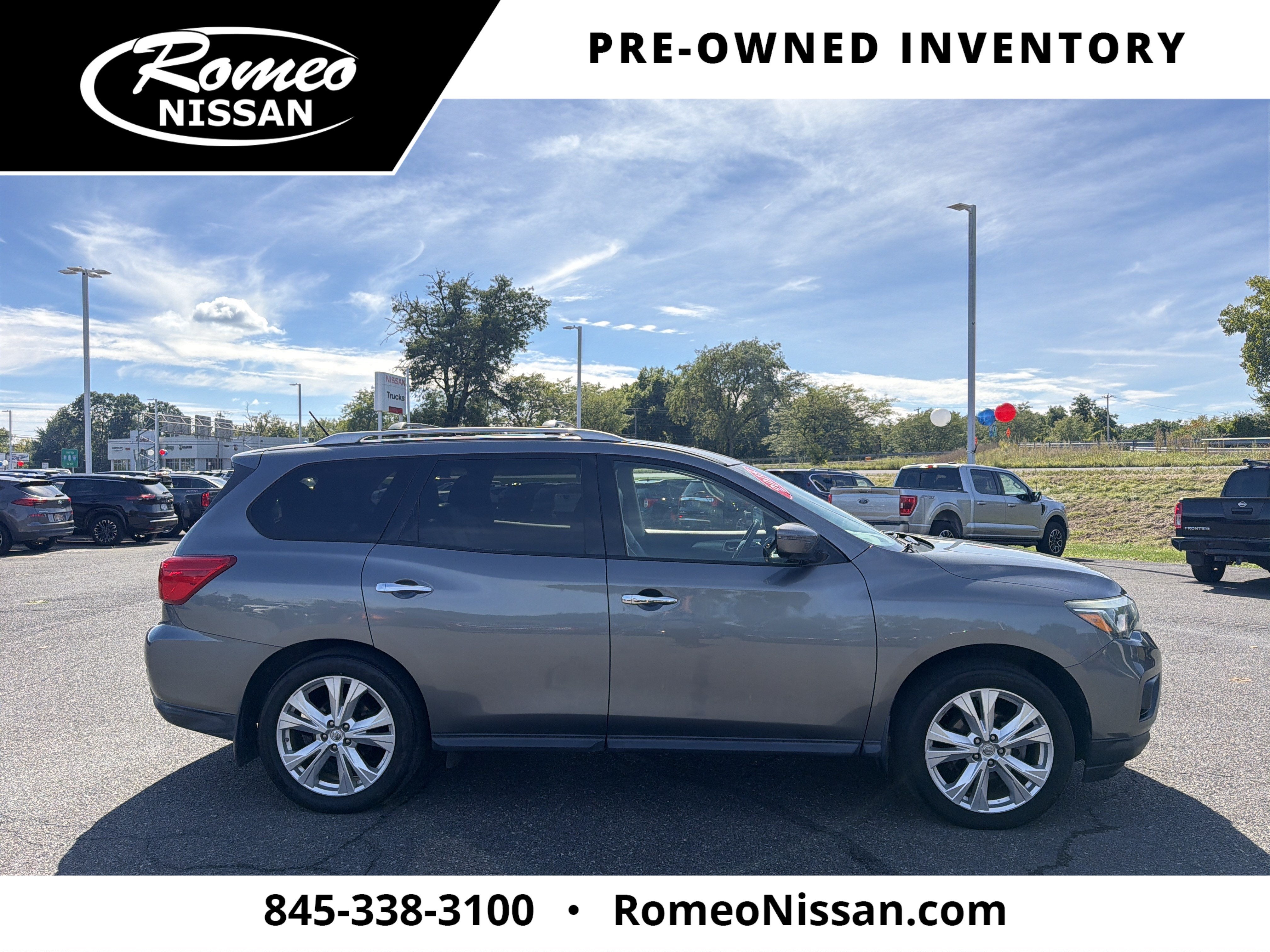 2018 Nissan Pathfinder SL
