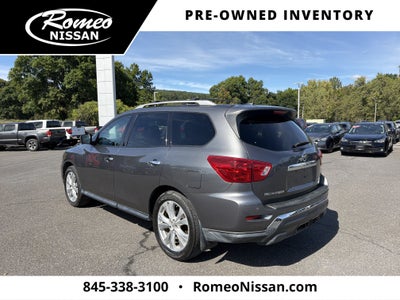 2018 Nissan Pathfinder SL