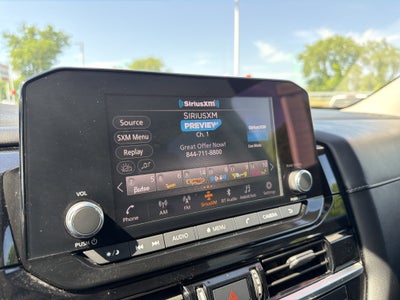 2023 Nissan Pathfinder SV