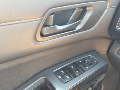 2023 Nissan Pathfinder SV