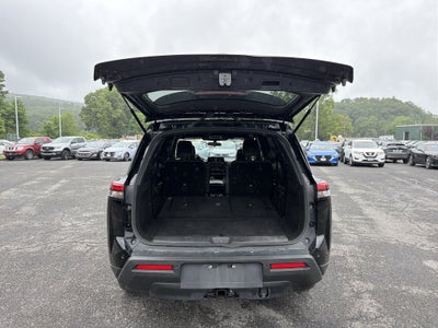 2024 Nissan Pathfinder Rock Creek