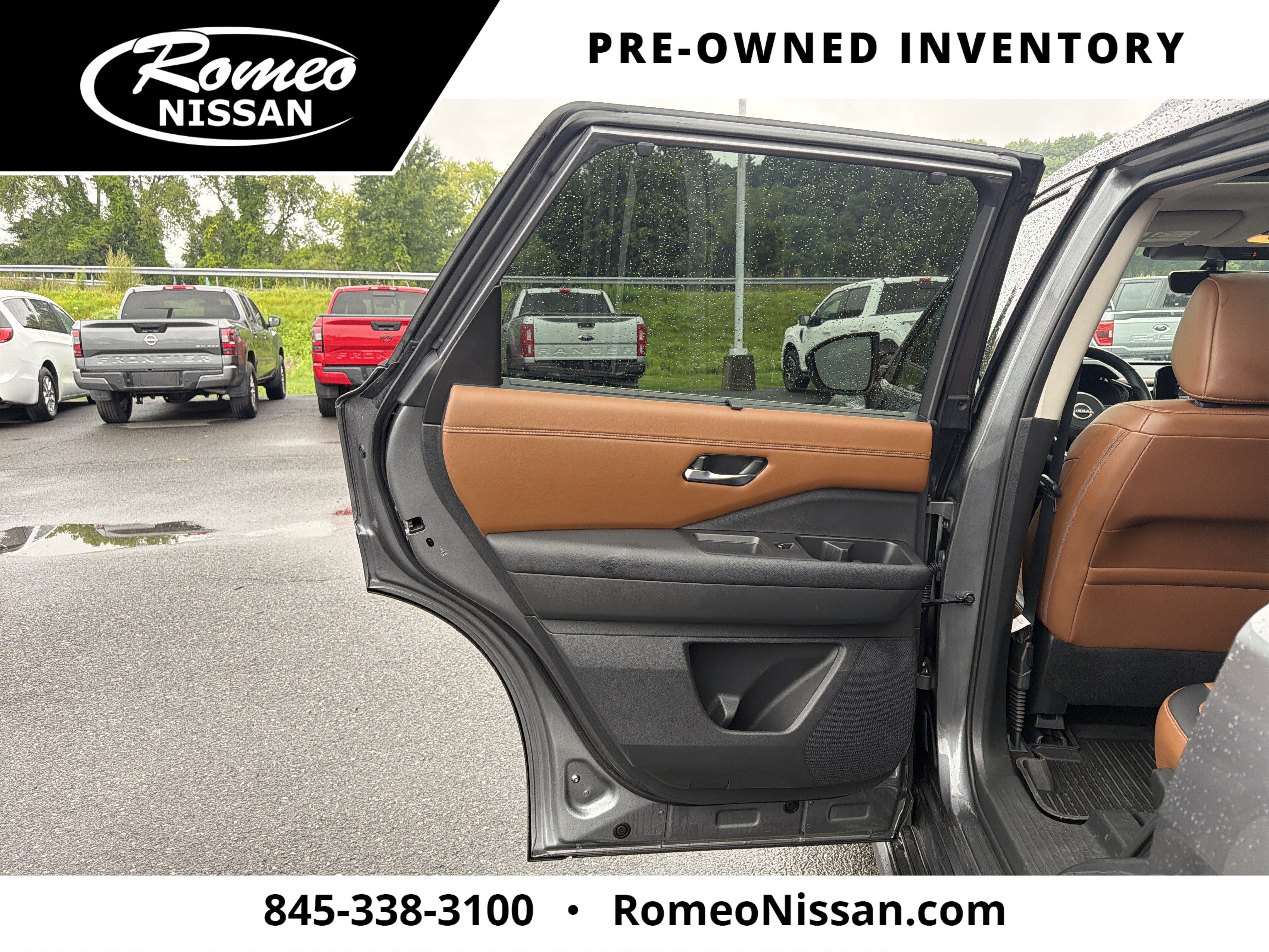 2023 Nissan Pathfinder Platinum
