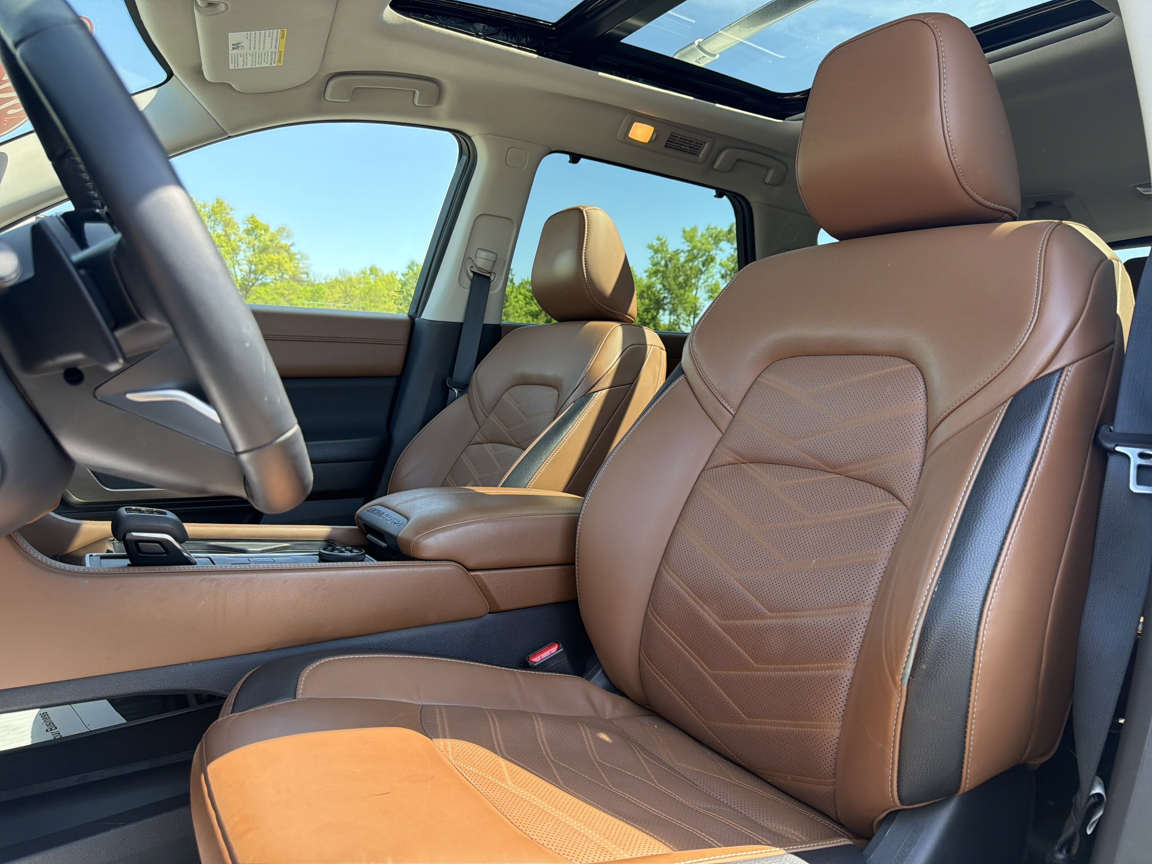 2024 Nissan Pathfinder Platinum