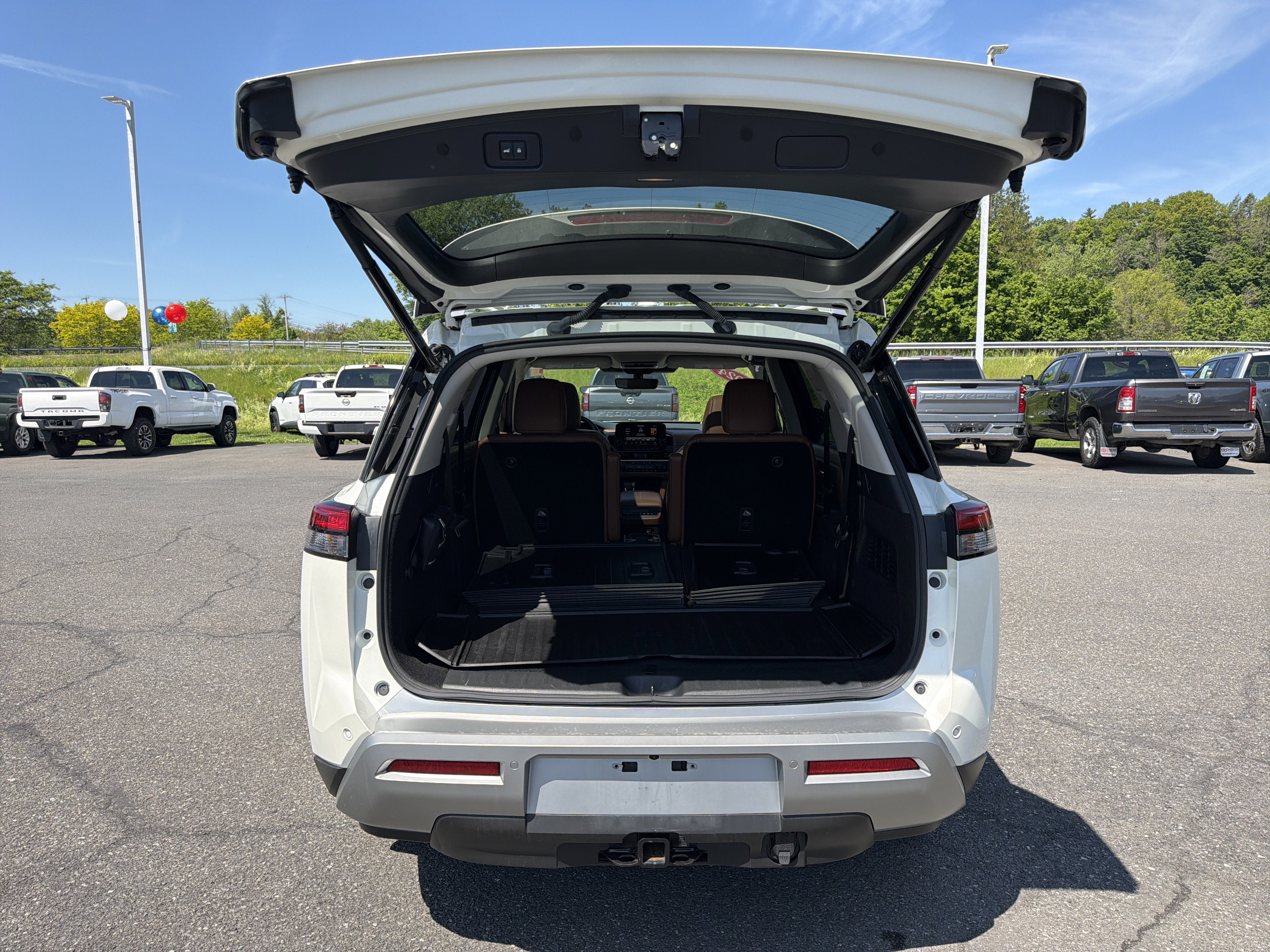 2024 Nissan Pathfinder Platinum