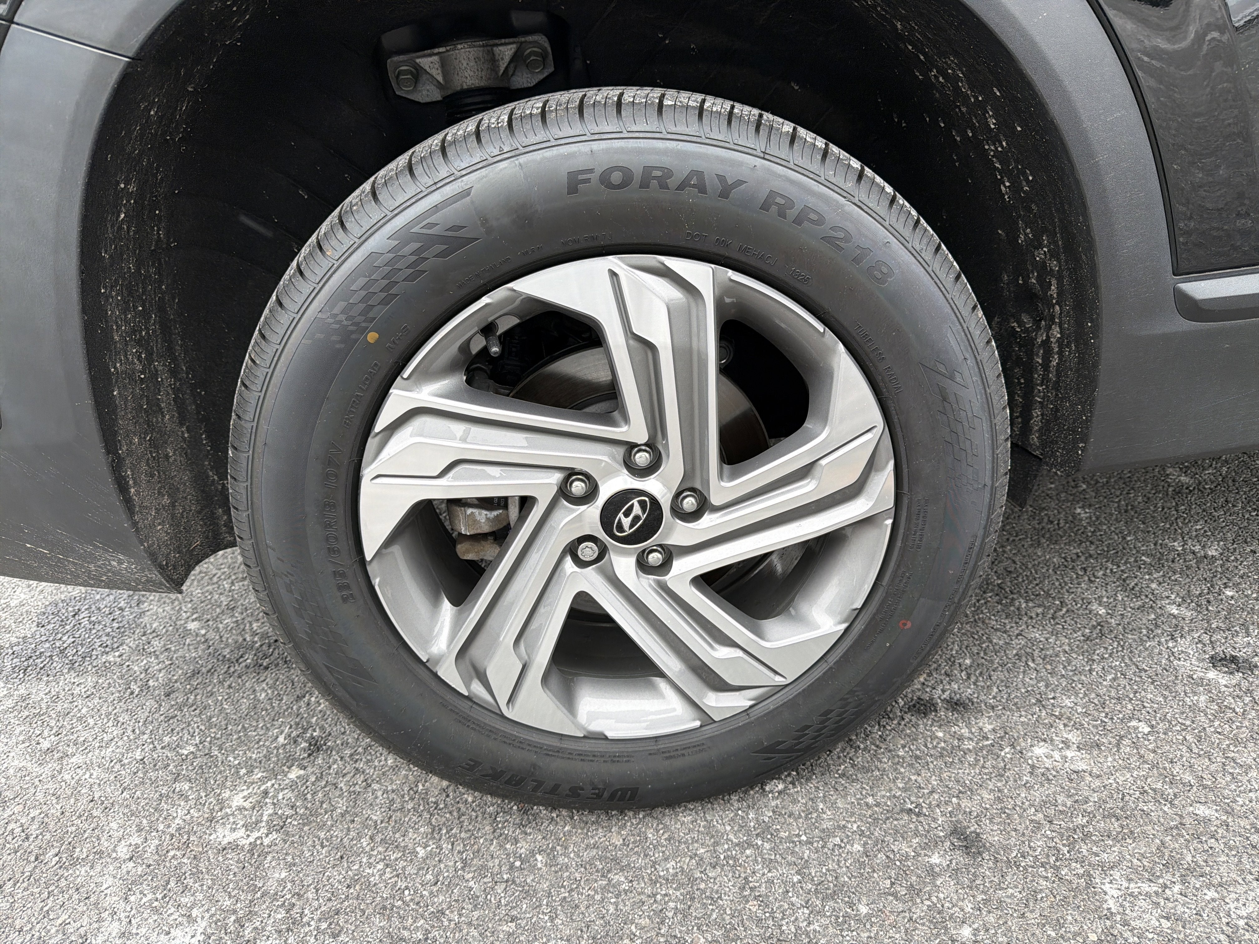 2023 Hyundai Santa Fe SE