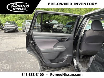 2023 Toyota Highlander LE