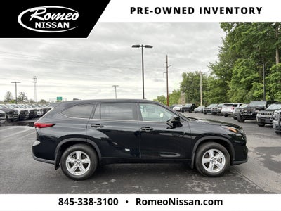 2023 Toyota Highlander LE