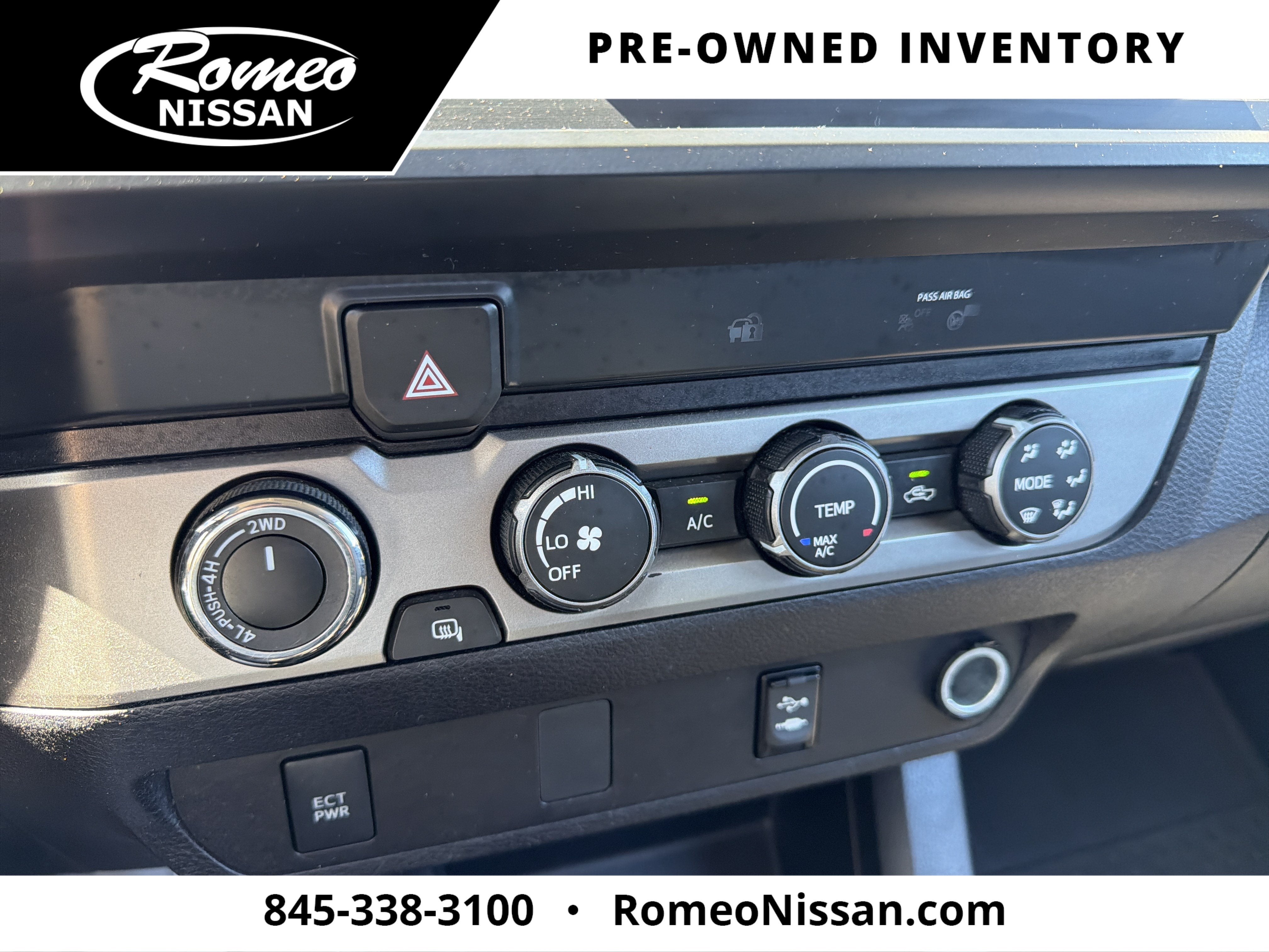 2019 Toyota Tacoma SR