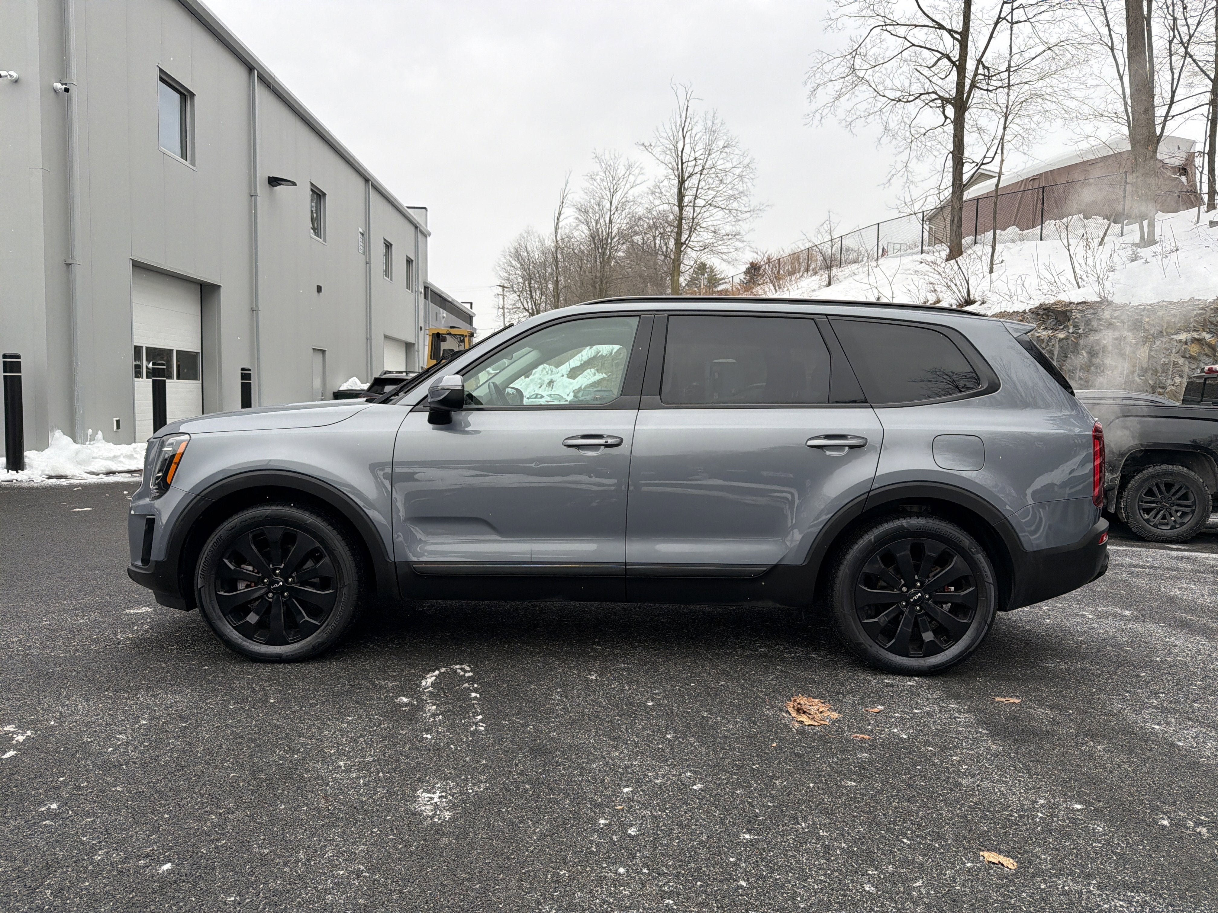 2022 Kia Telluride S