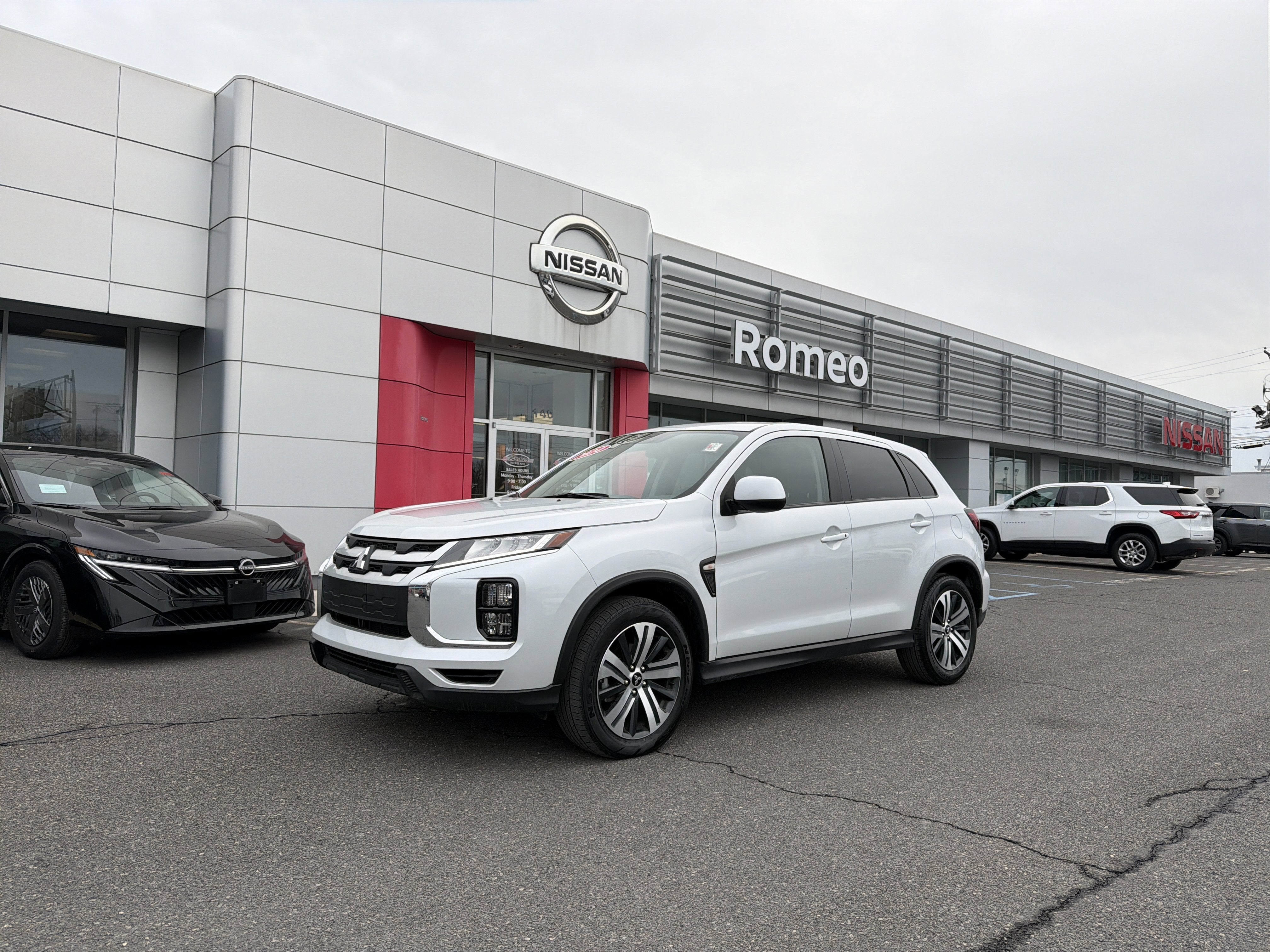 2024 Mitsubishi Outlander Sport 2.0 ES