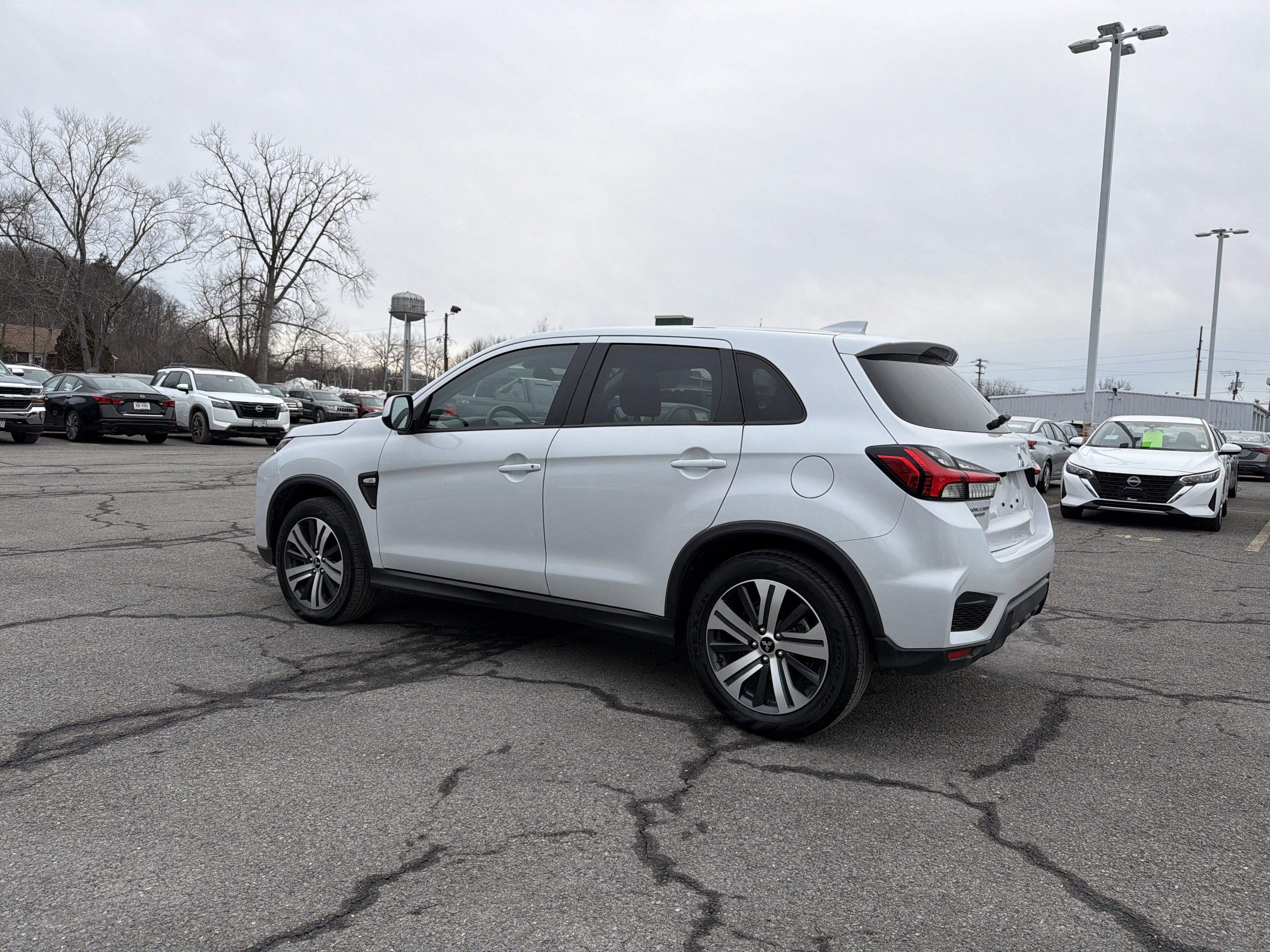 2024 Mitsubishi Outlander Sport 2.0 ES