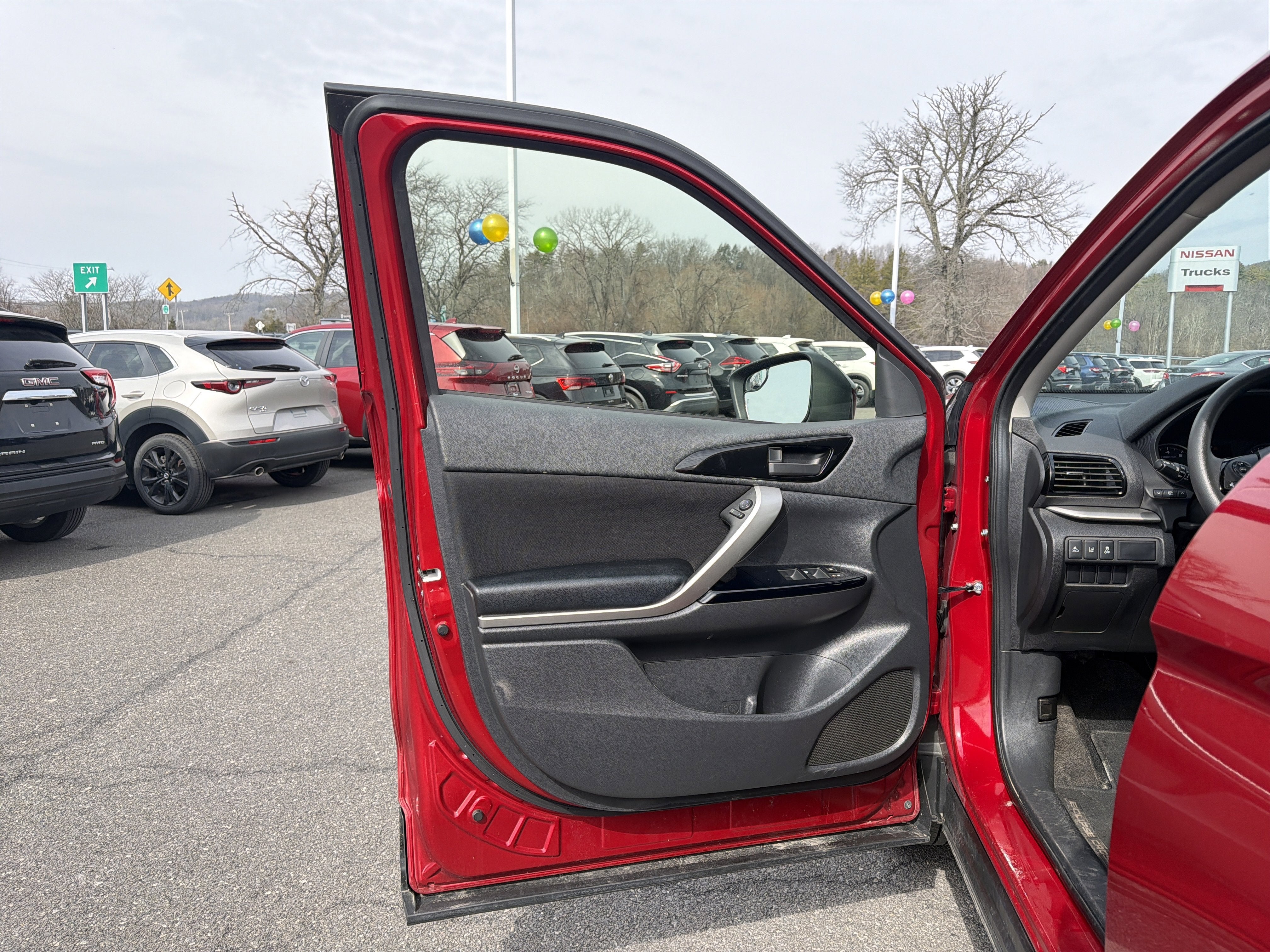 2025 Mitsubishi Eclipse Cross LE