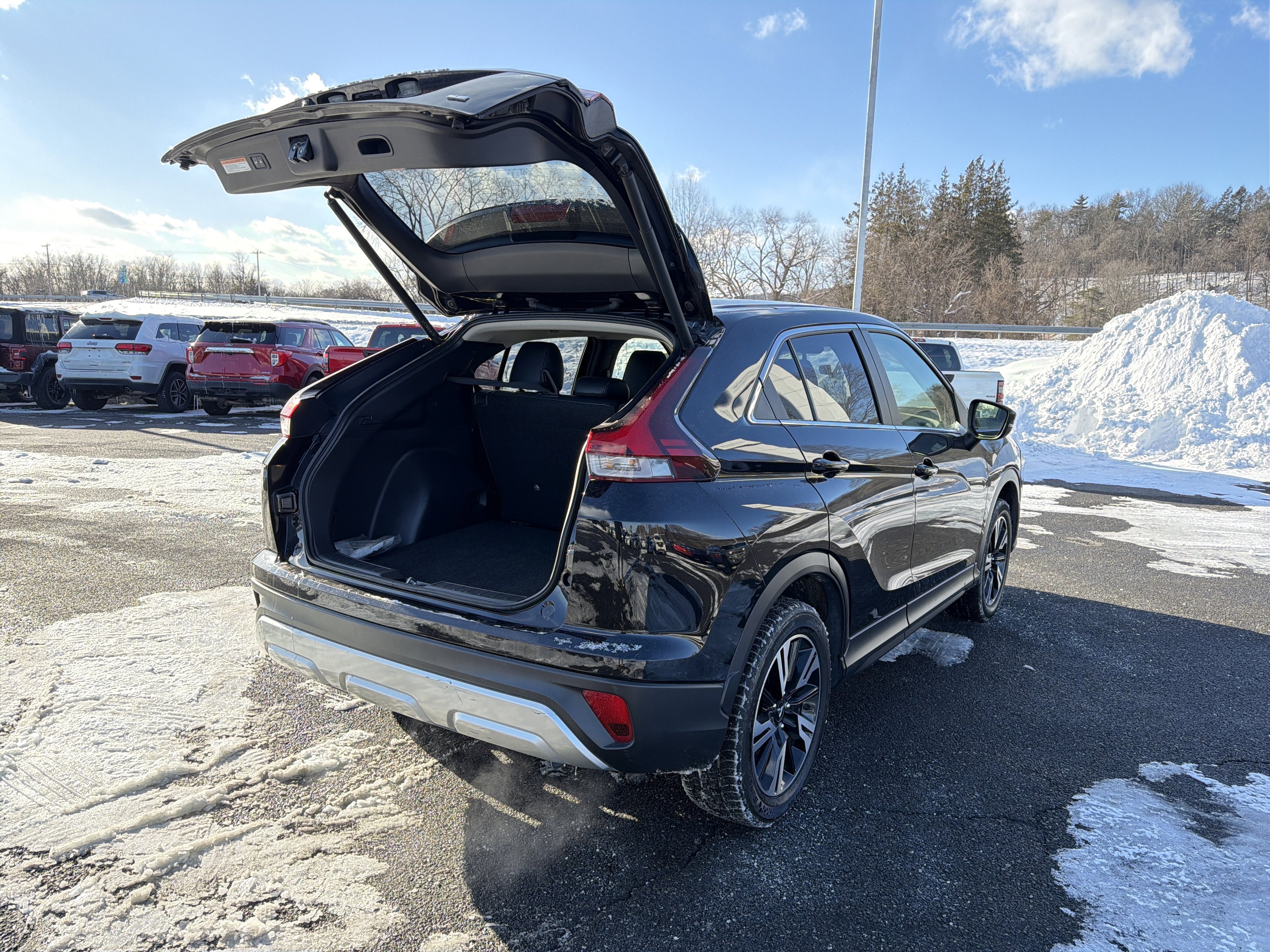 2024 Mitsubishi Eclipse Cross SE