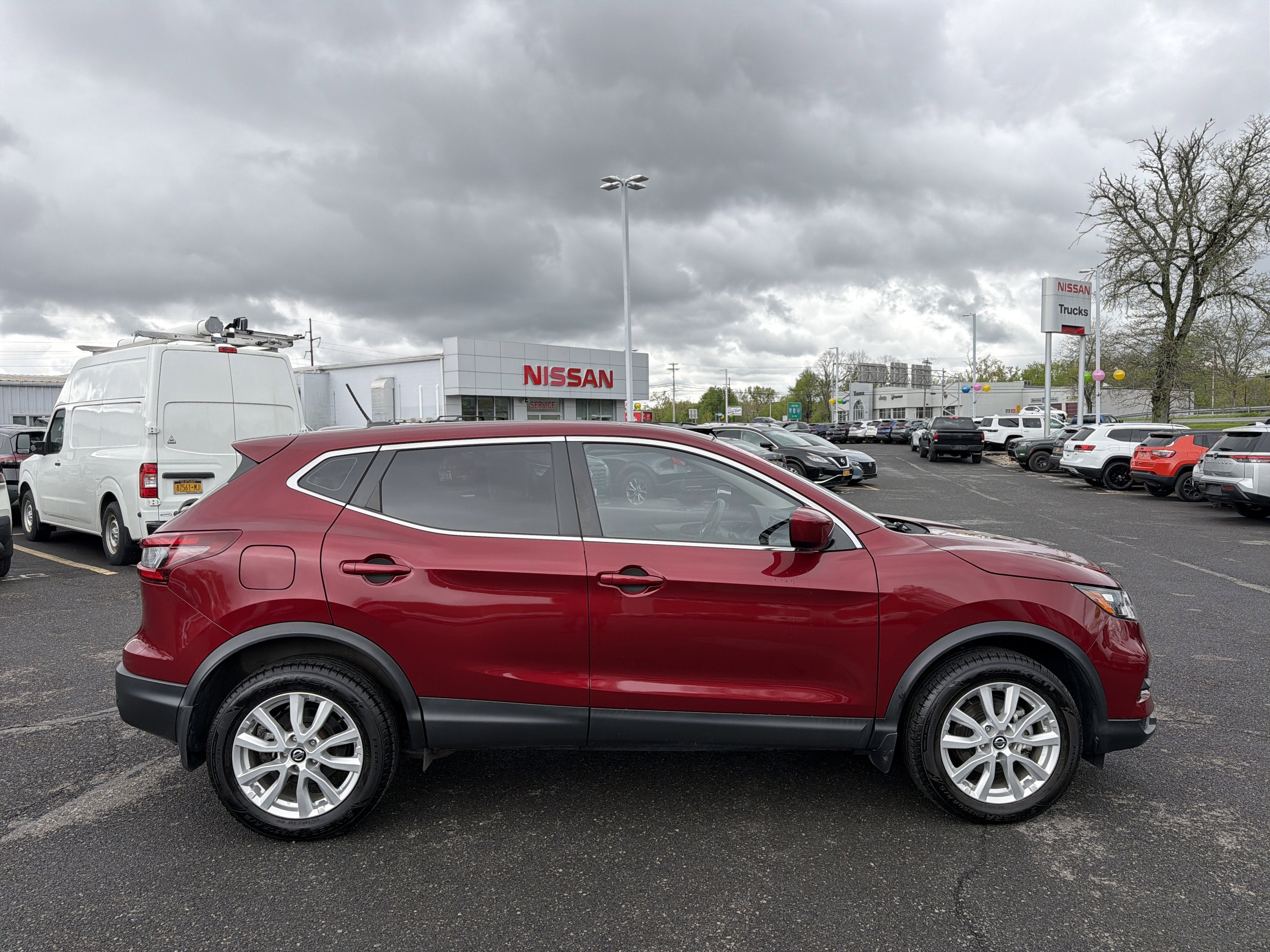 2022 Nissan Rogue Sport S