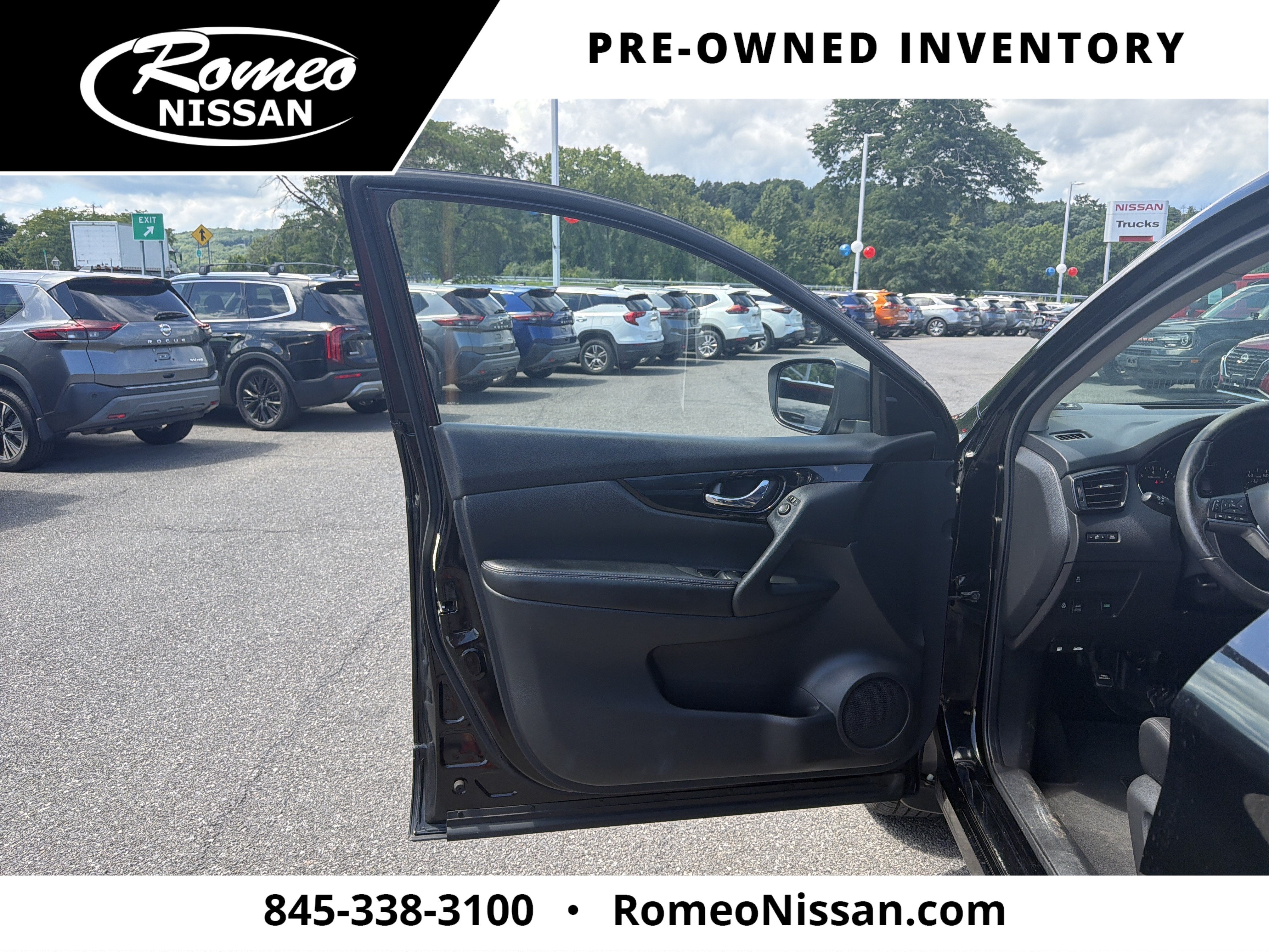 2018 Nissan Rogue Sport SV