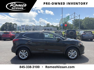 2018 Nissan Rogue Sport SV