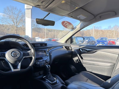 2017 Nissan Rogue Sport SL