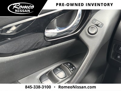 2020 Nissan Rogue Sport SV