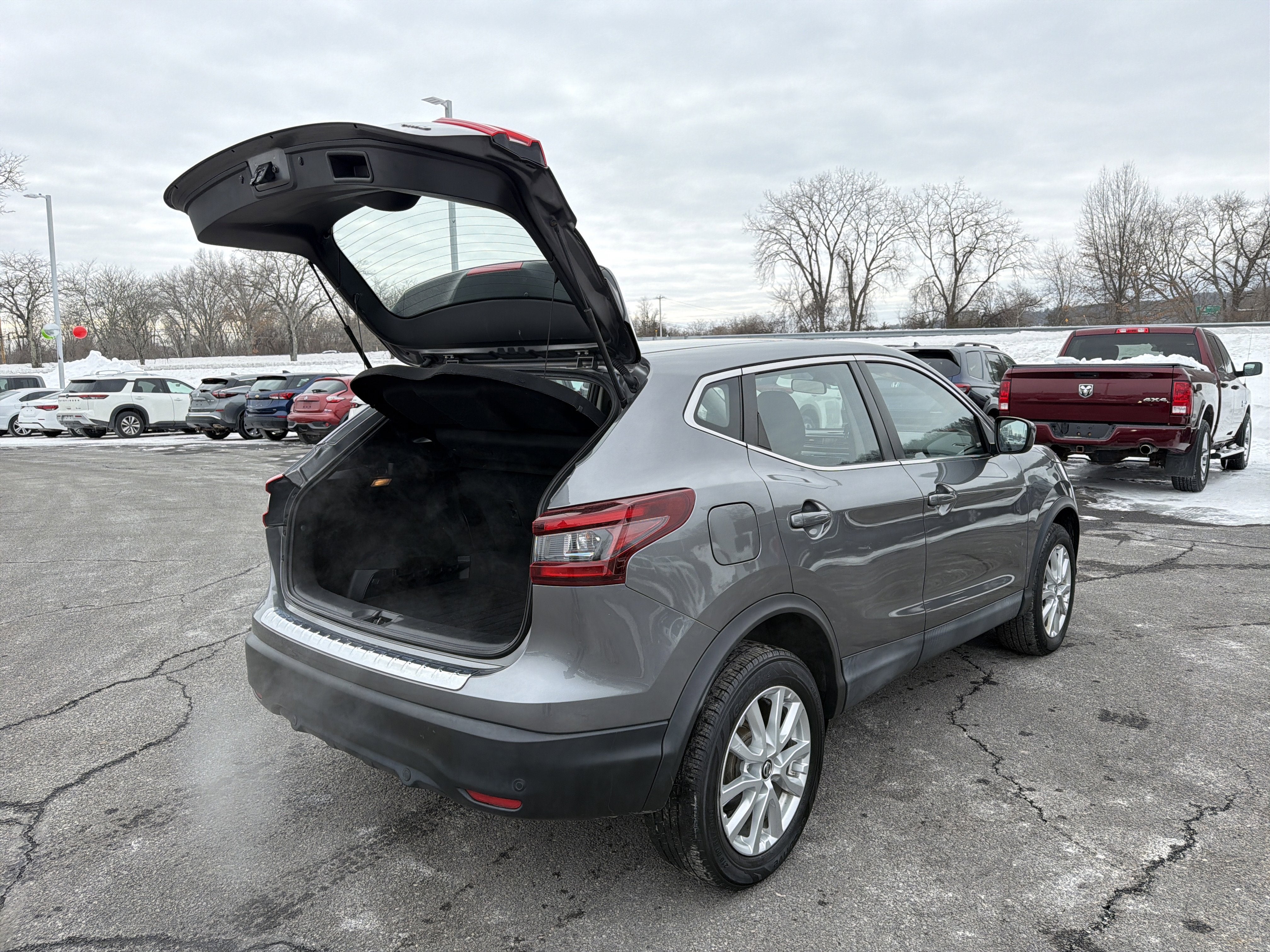 2020 Nissan Rogue Sport S