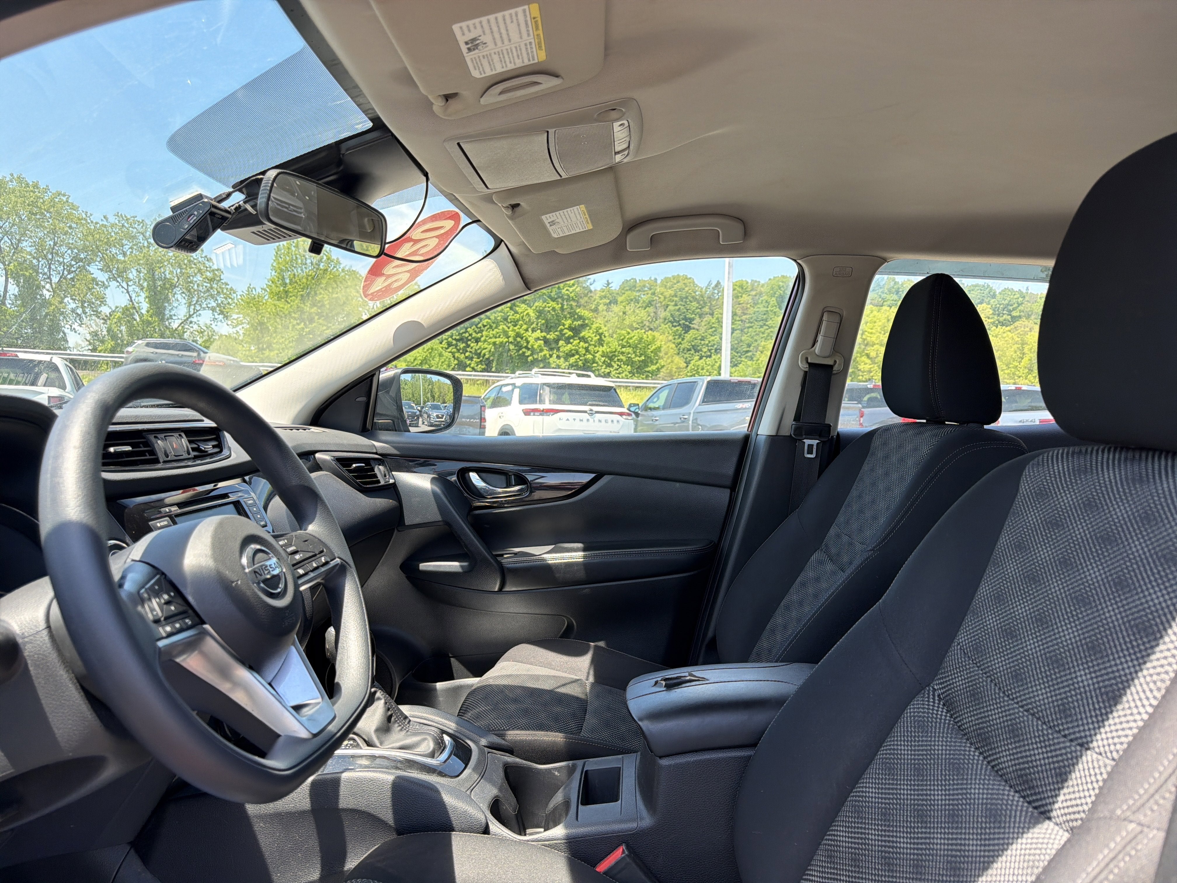 2020 Nissan Rogue Sport SV