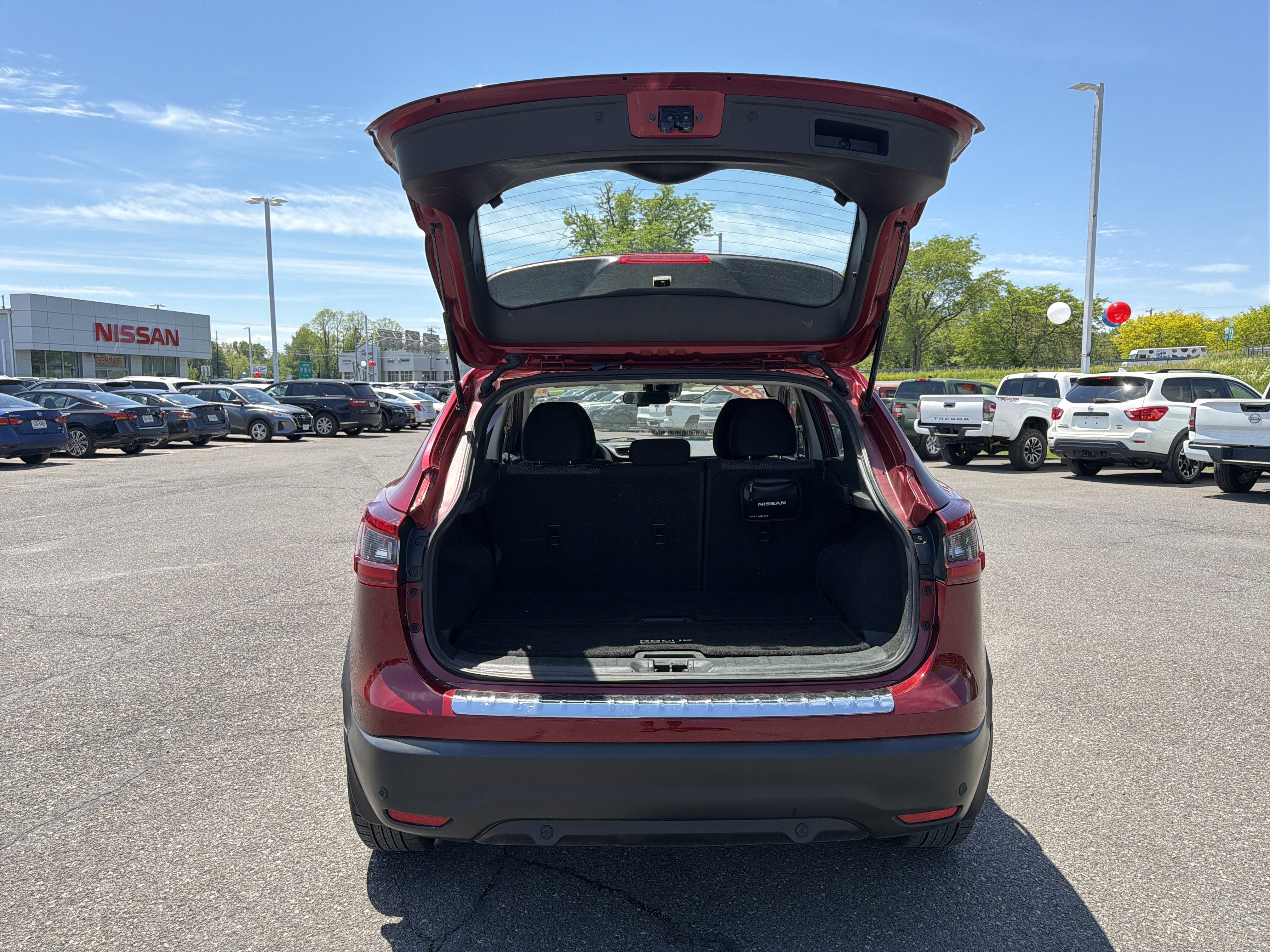 2020 Nissan Rogue Sport SV