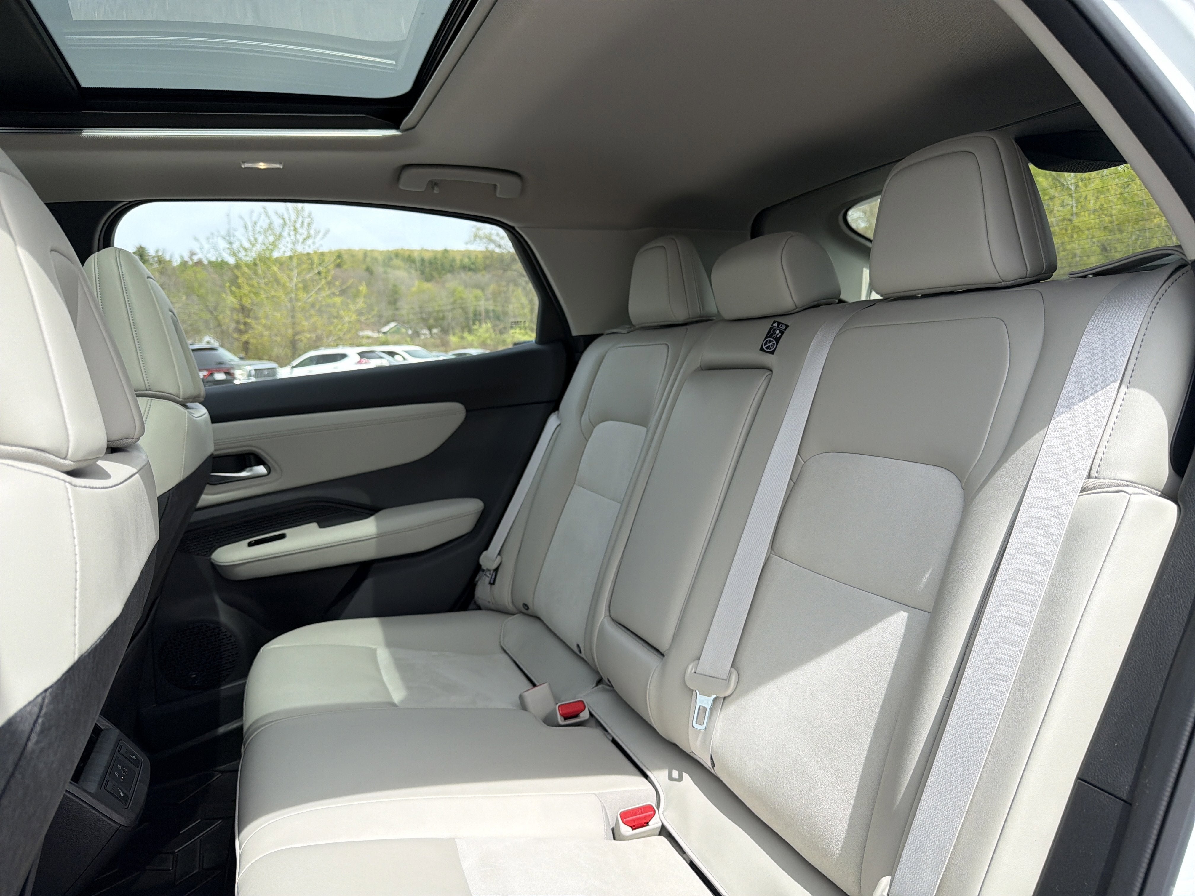 2023 Nissan Ariya EVOLVE+ e-4ORCE