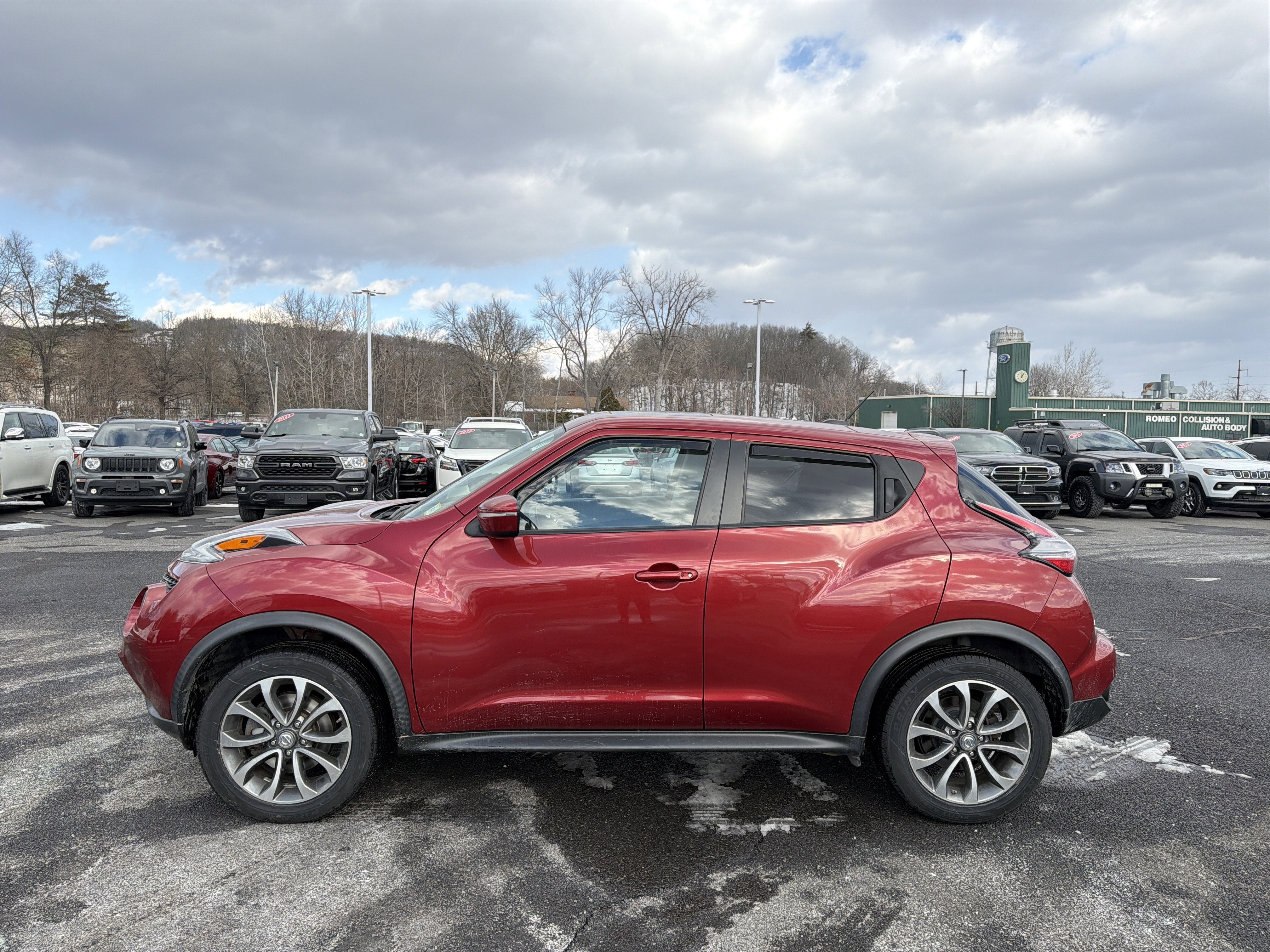 2017 Nissan Juke SV