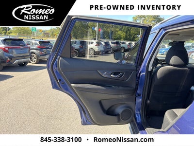 2020 Nissan Rogue SV