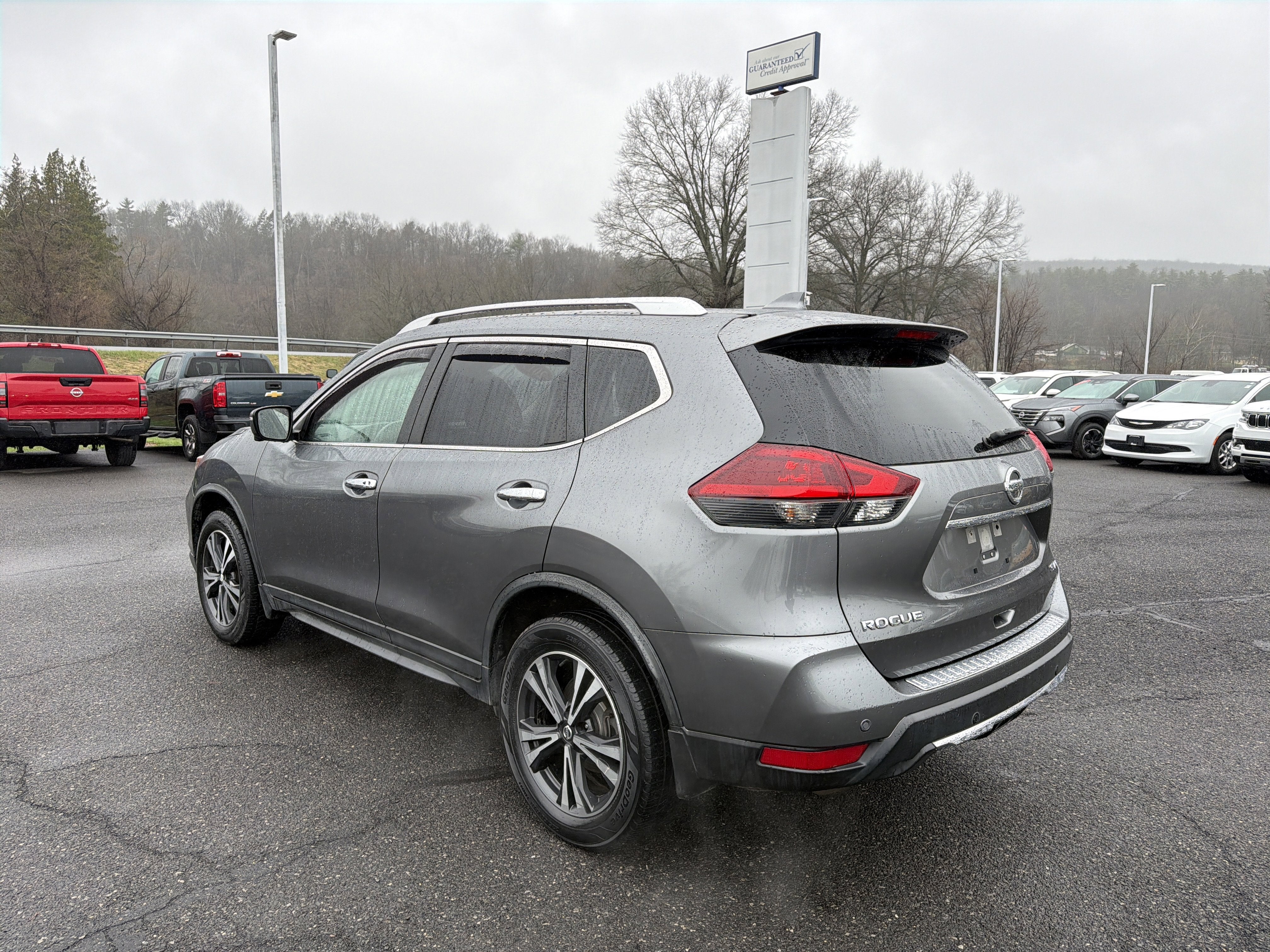 2019 Nissan Rogue SV