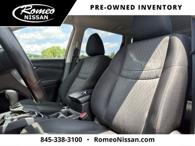 2020 Nissan Rogue SV