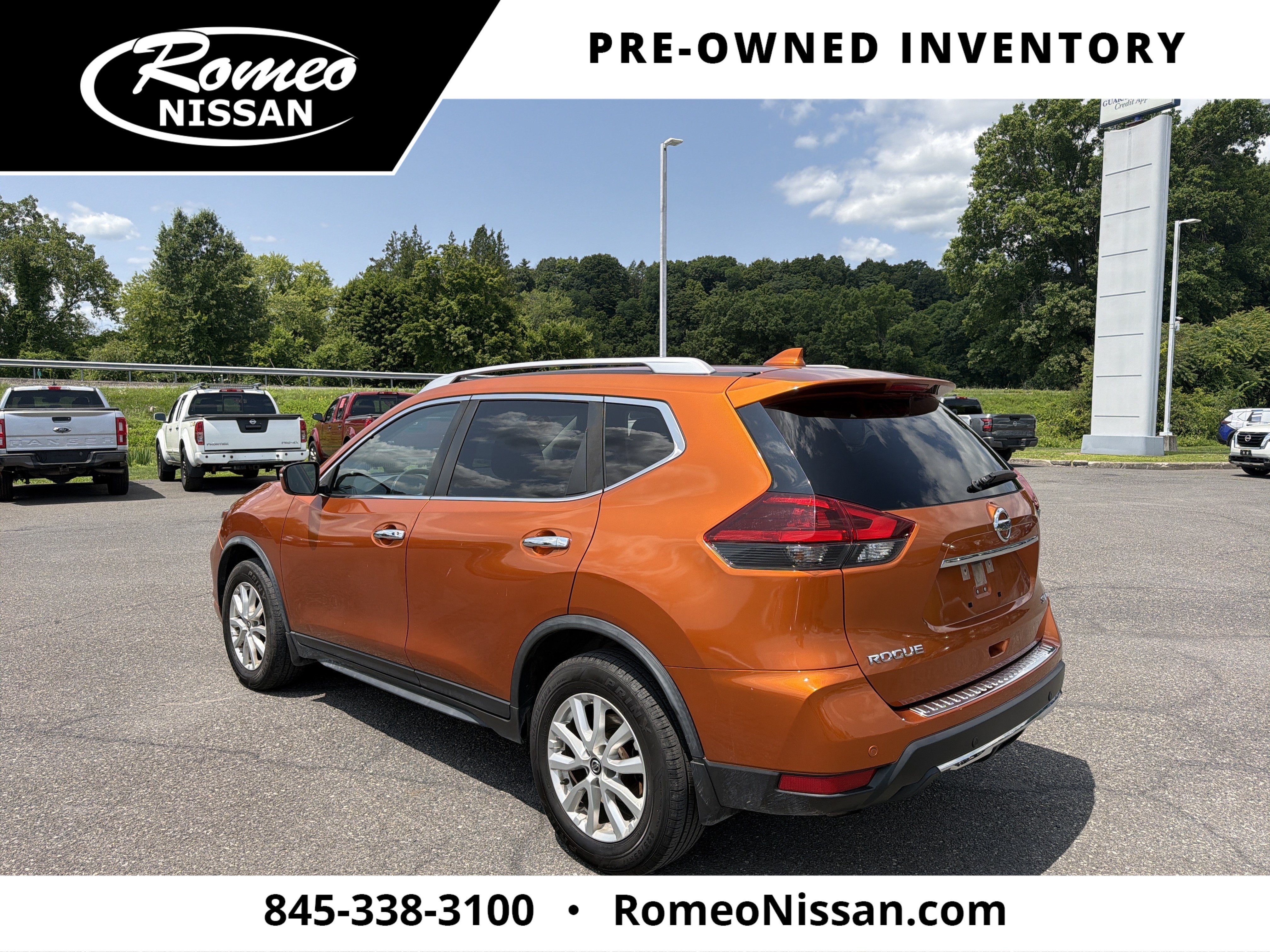 2020 Nissan Rogue SV