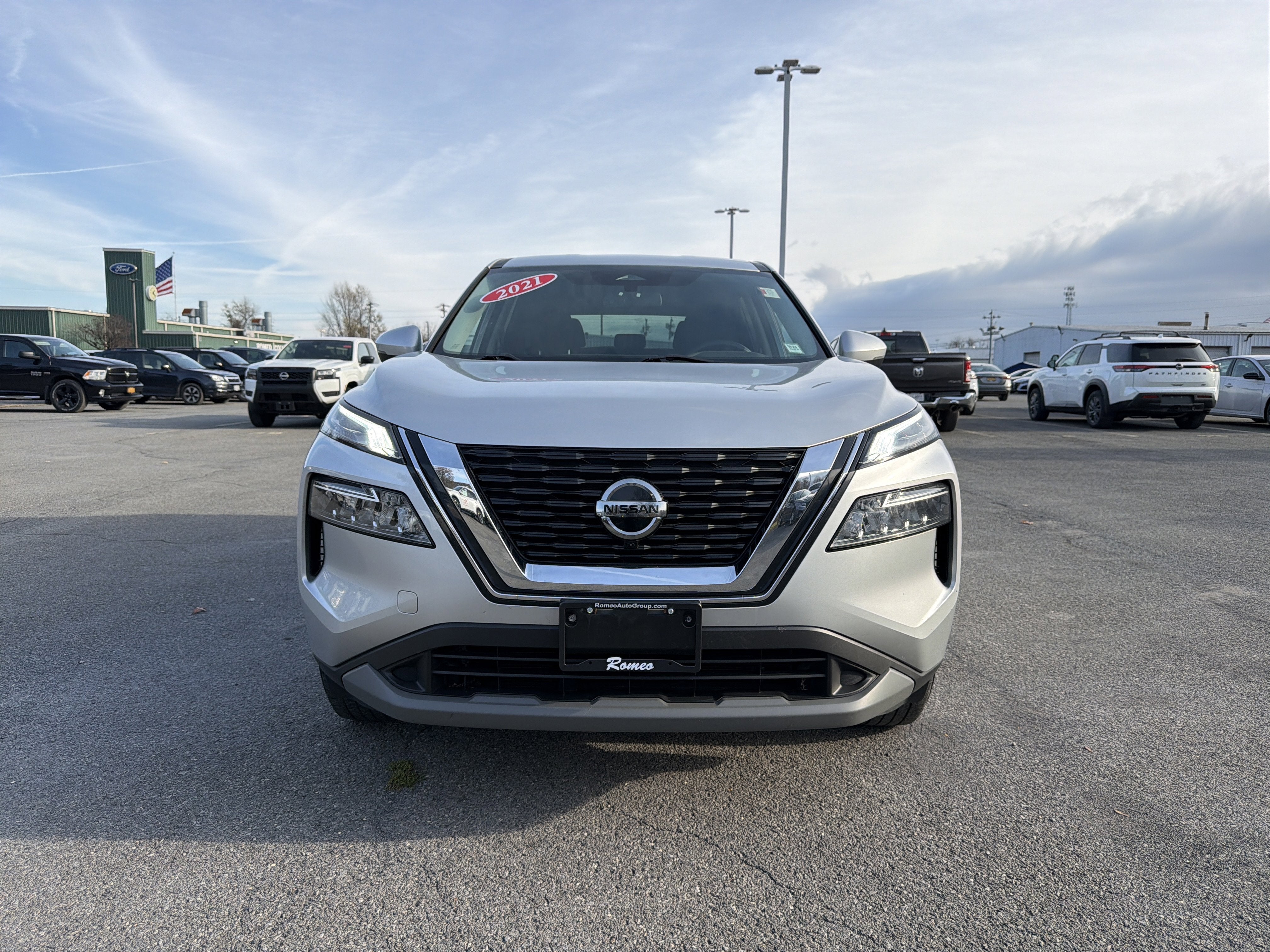 2021 Nissan Rogue SV