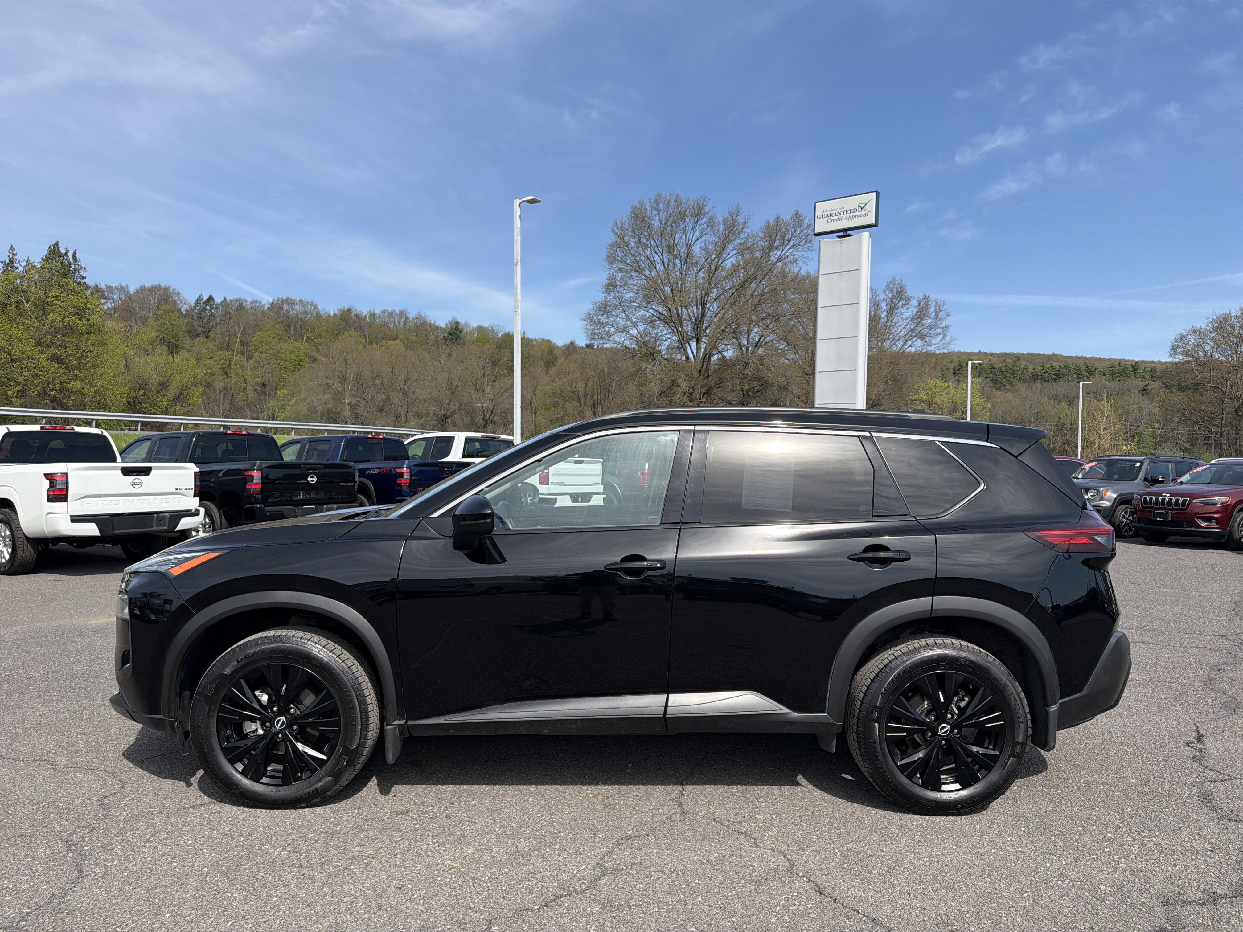 2023 Nissan Rogue SV