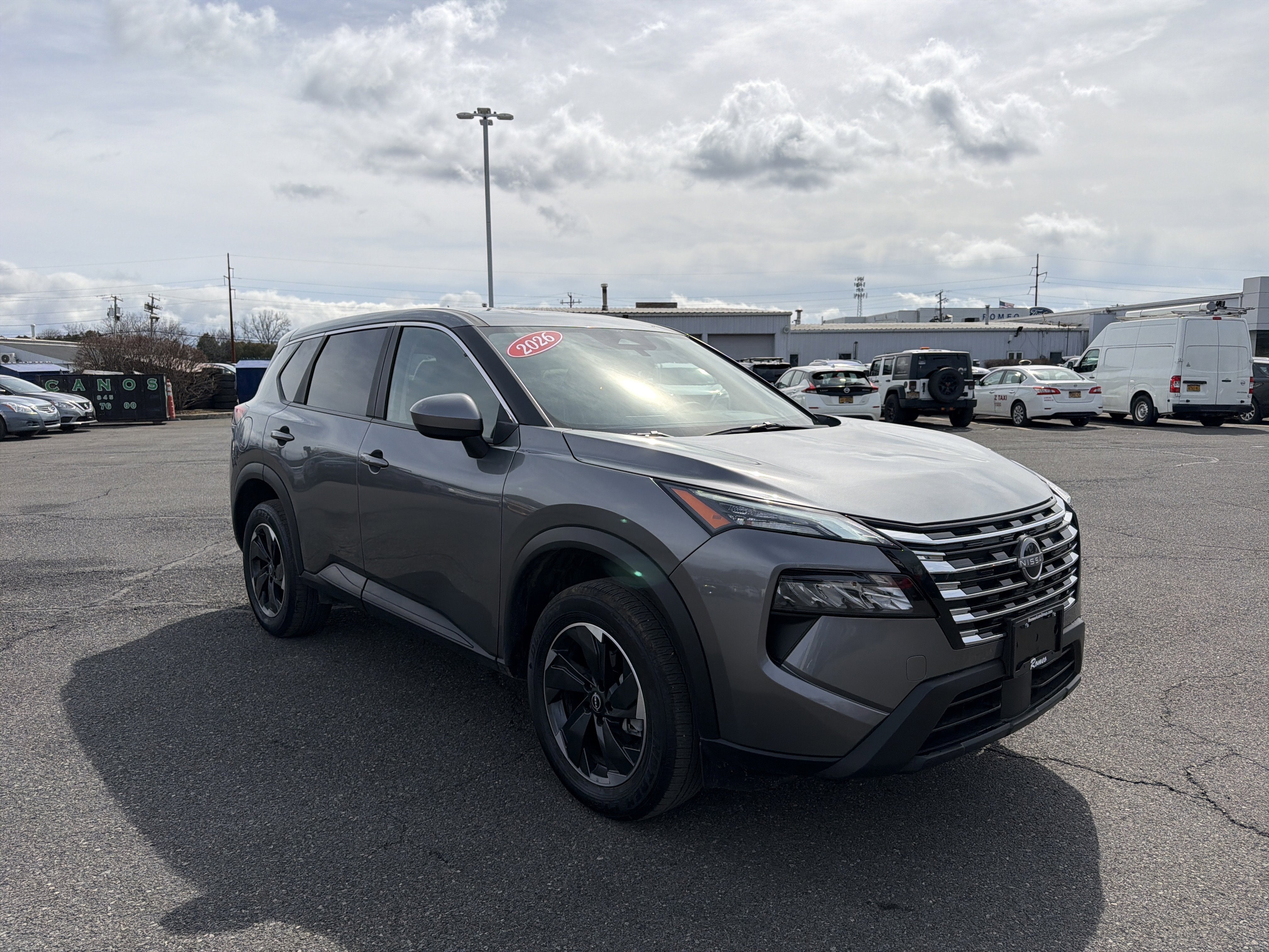 2026 Nissan Rogue SV