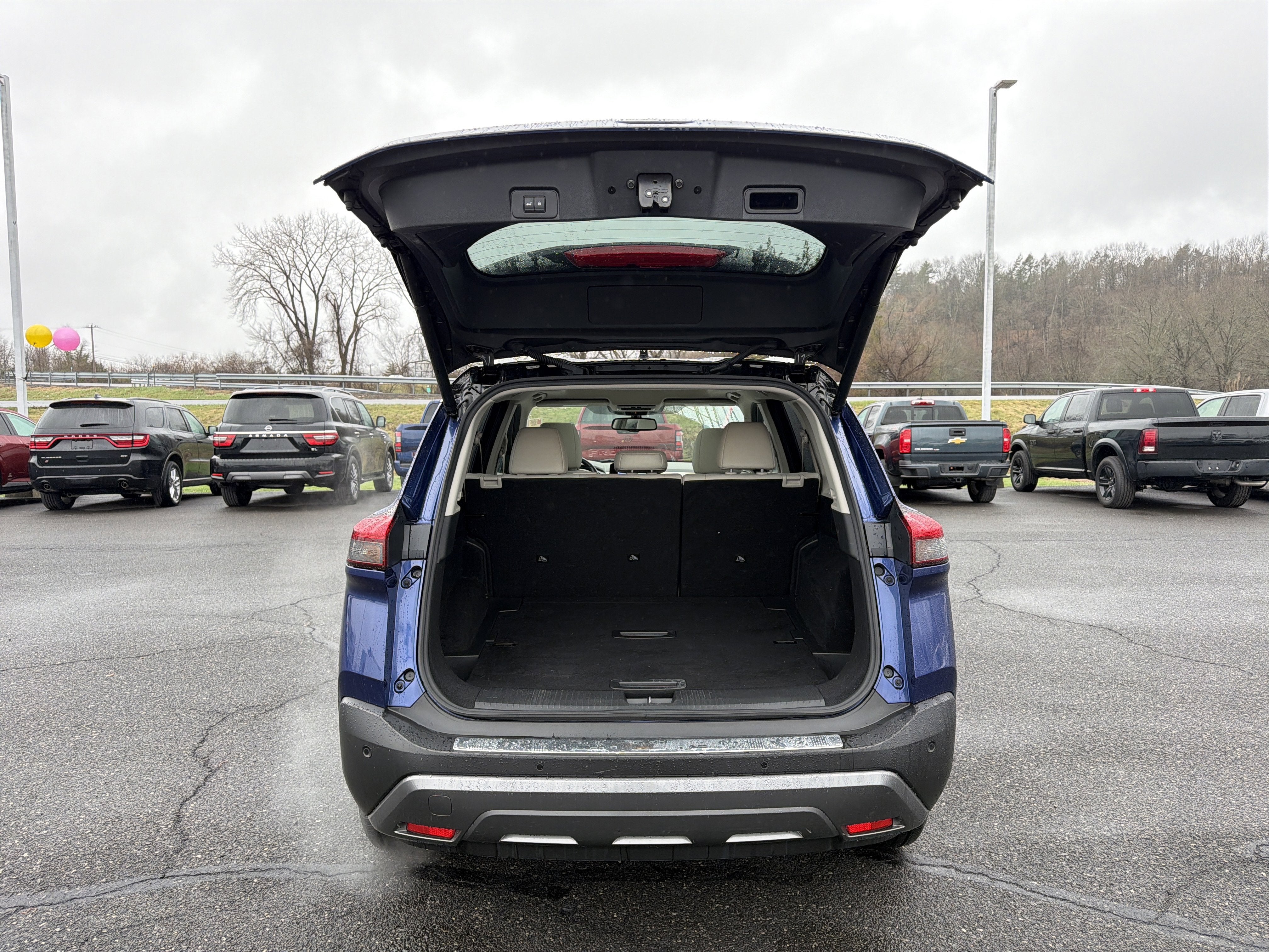 2023 Nissan Rogue SL