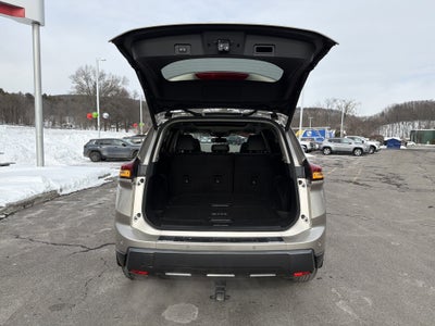 2025 Nissan Rogue SL