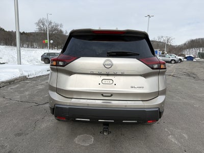 2025 Nissan Rogue SL