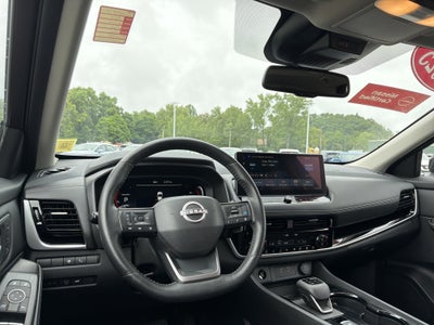 2025 Nissan Rogue SL