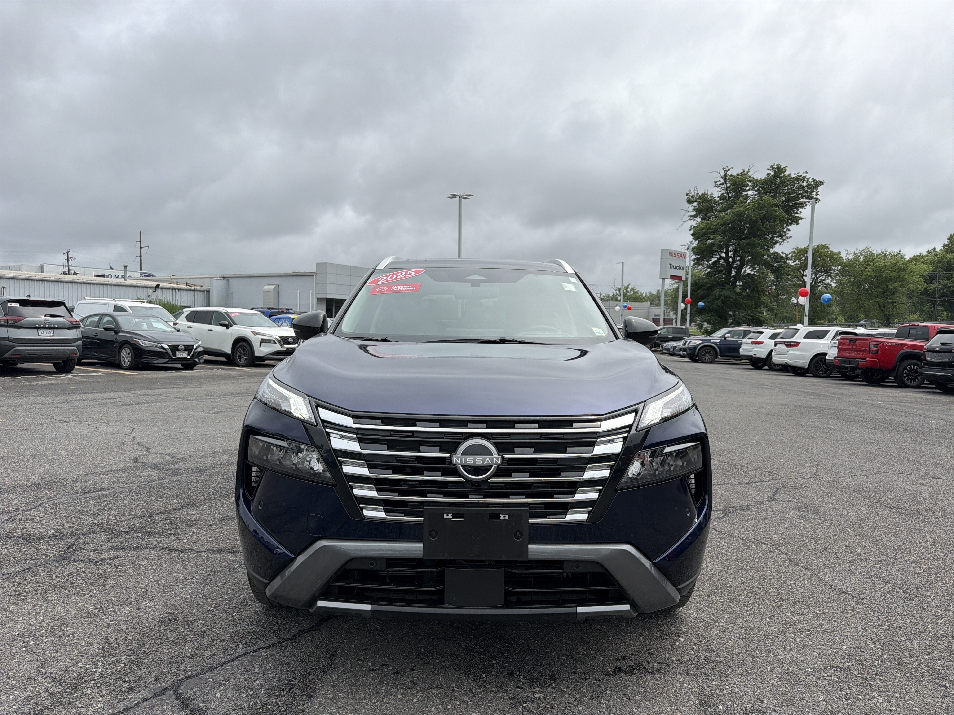 2025 Nissan Rogue SL