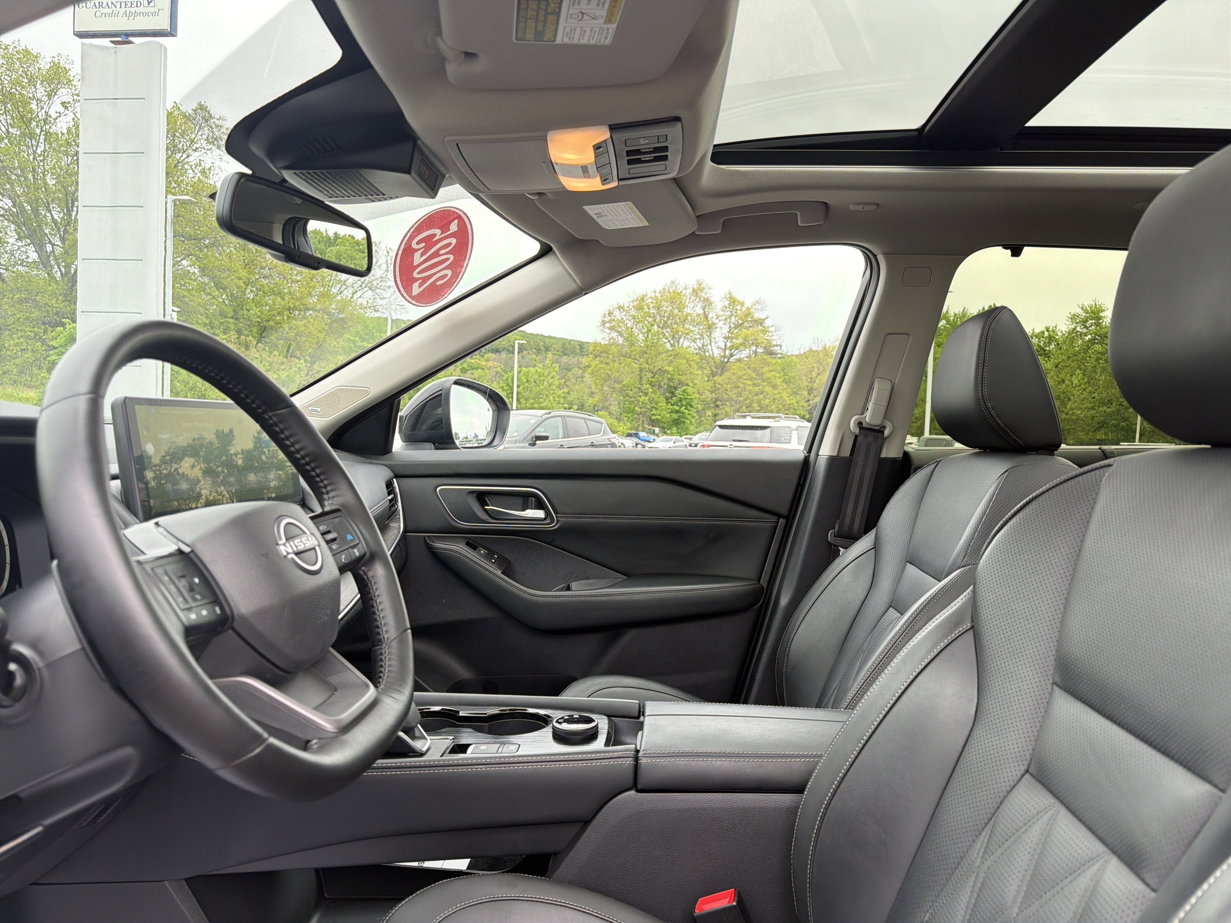 2025 Nissan Rogue Platinum