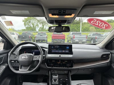 2025 Nissan Rogue Platinum