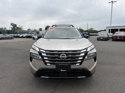 2025 Nissan Rogue Platinum