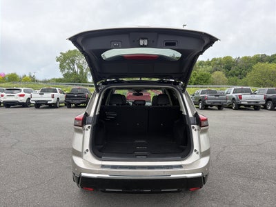 2025 Nissan Rogue Platinum