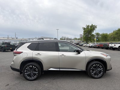 2025 Nissan Rogue Platinum