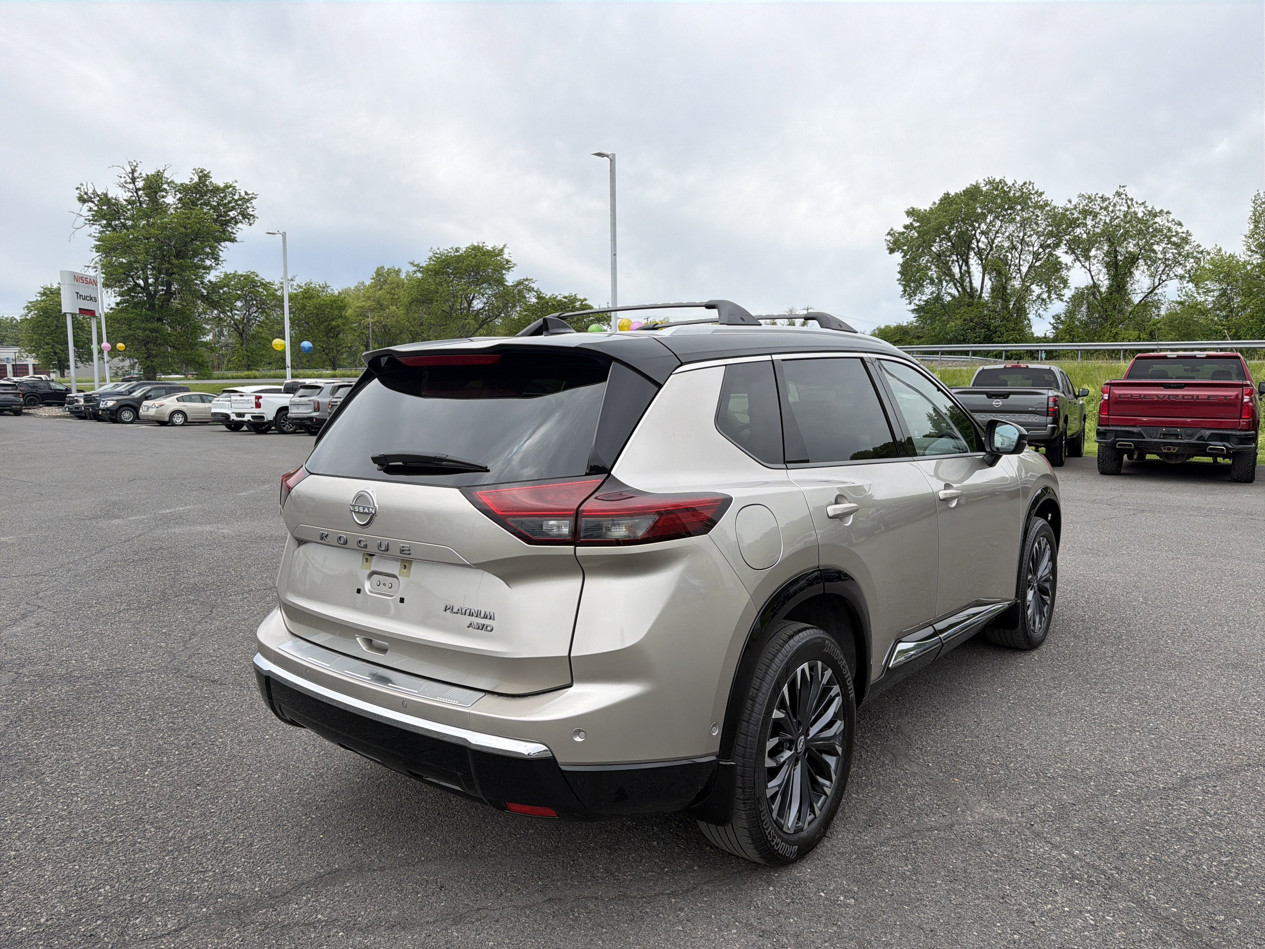 2025 Nissan Rogue Platinum