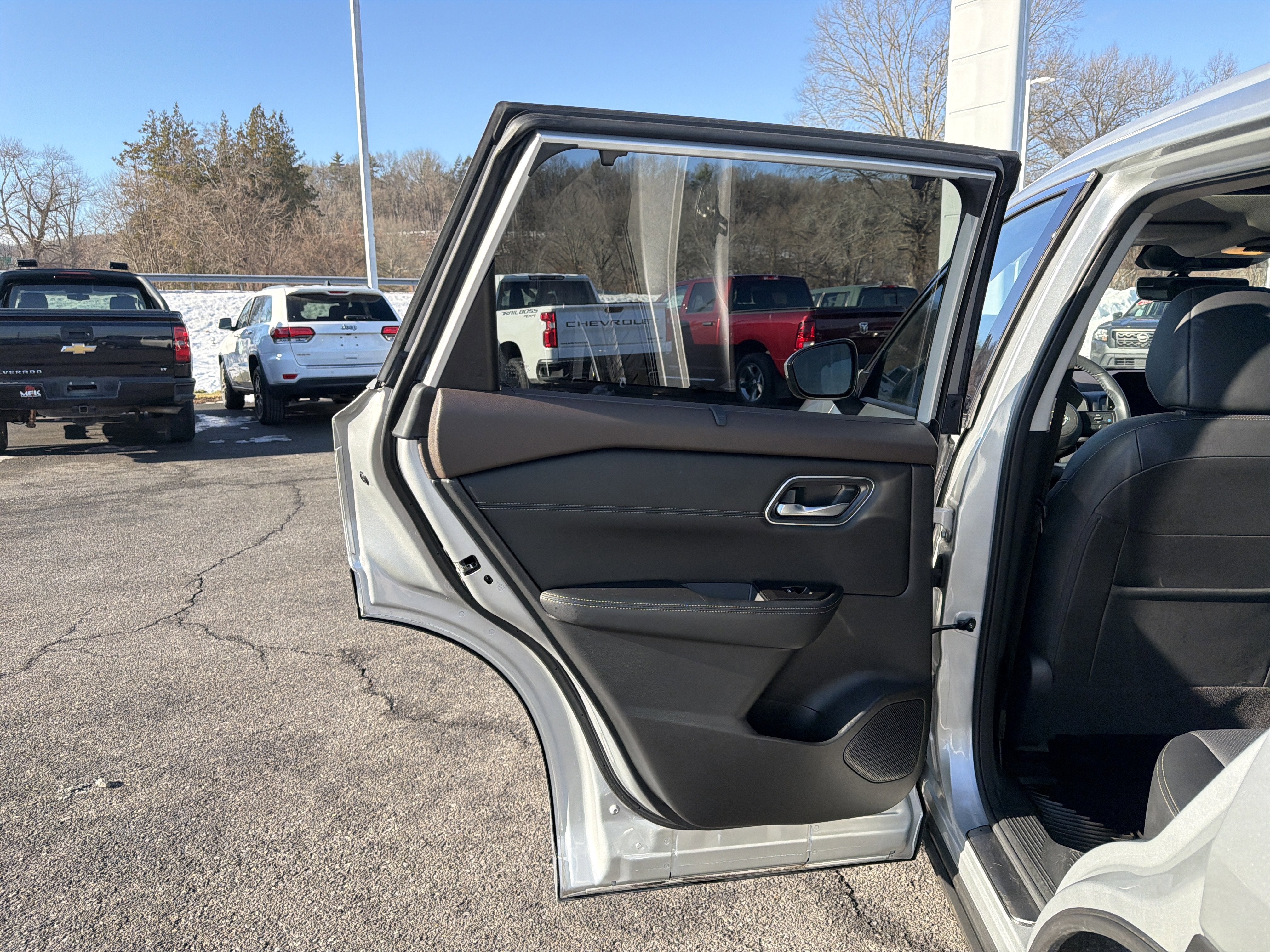 2023 Nissan Rogue Platinum